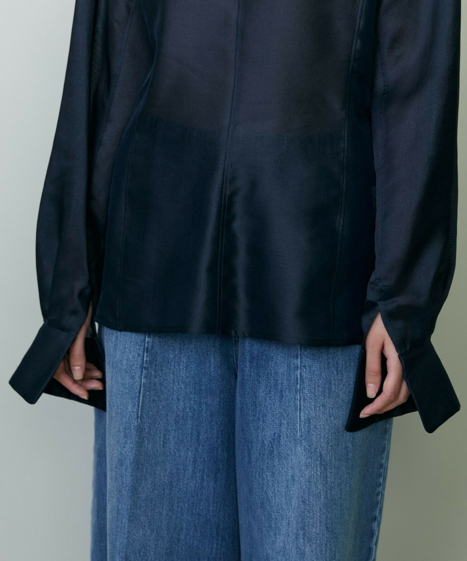 【endalence】シルクギシャハイネックブラウス 詳細画像 ネイビー 7
