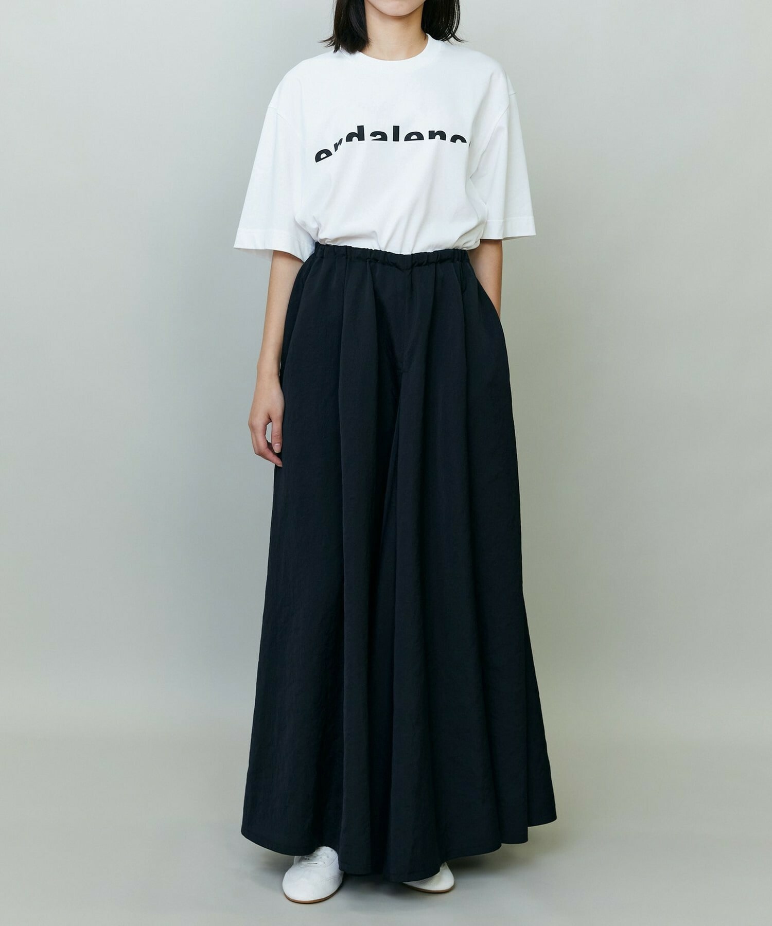 【endalence】タンブラーサテンギャザースカート 詳細画像 ブラック 1