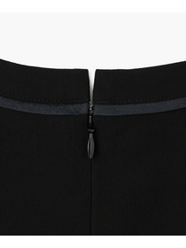 【endalence】トリコットギャザースリーブドレス 詳細画像 ブラック 3