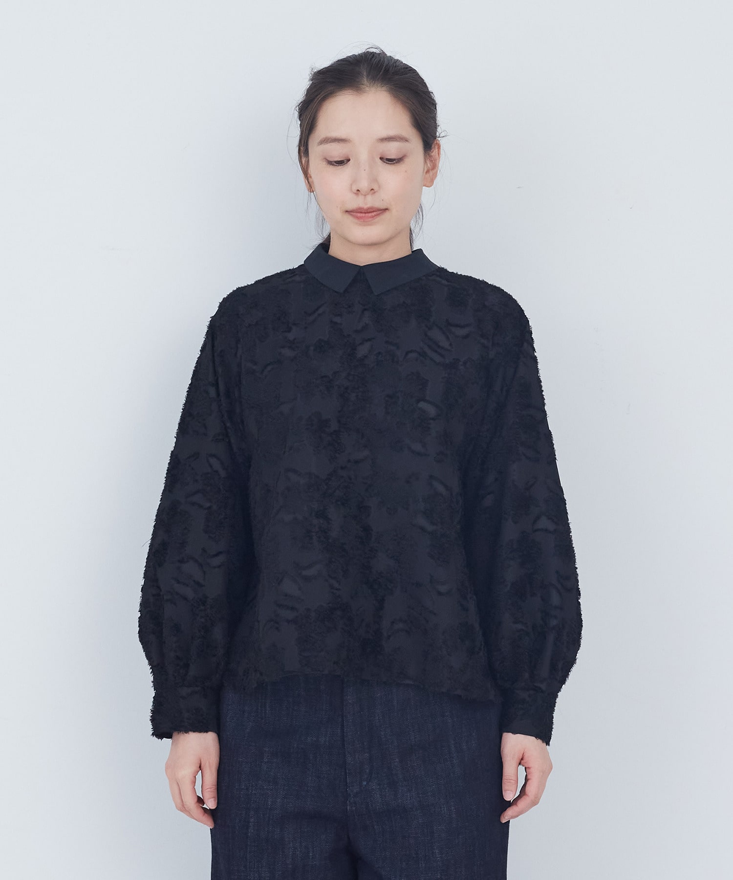 【ADIEU TRISTESSE】フラワージャカード襟付きブラウス 詳細画像 ブラック 4
