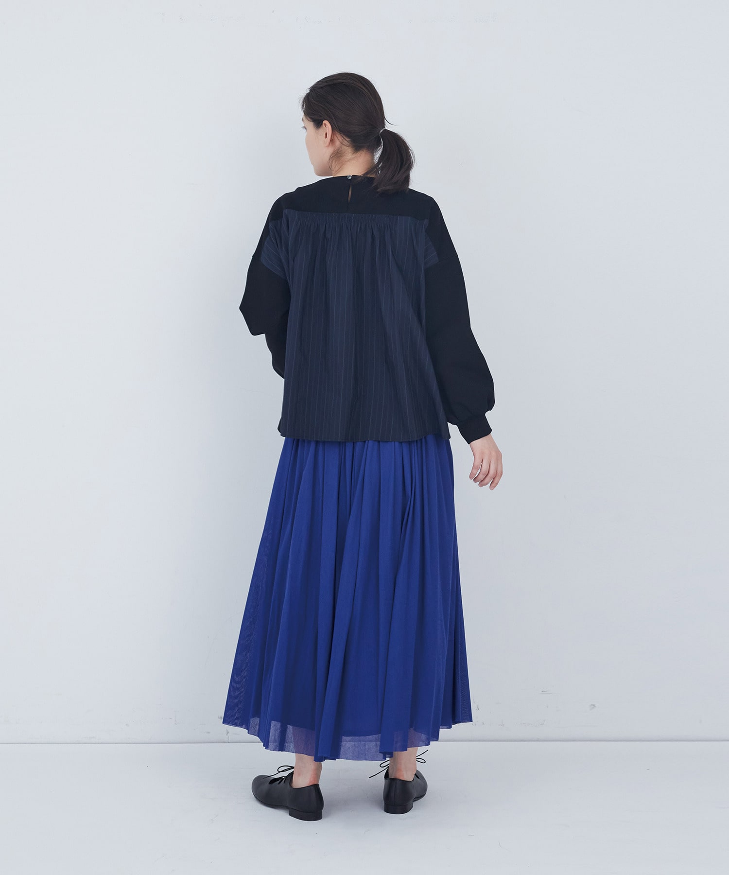 【ADIEU TRISTESSE】裏毛&times;布帛コンビプルオーバー 詳細画像 ブラック 11