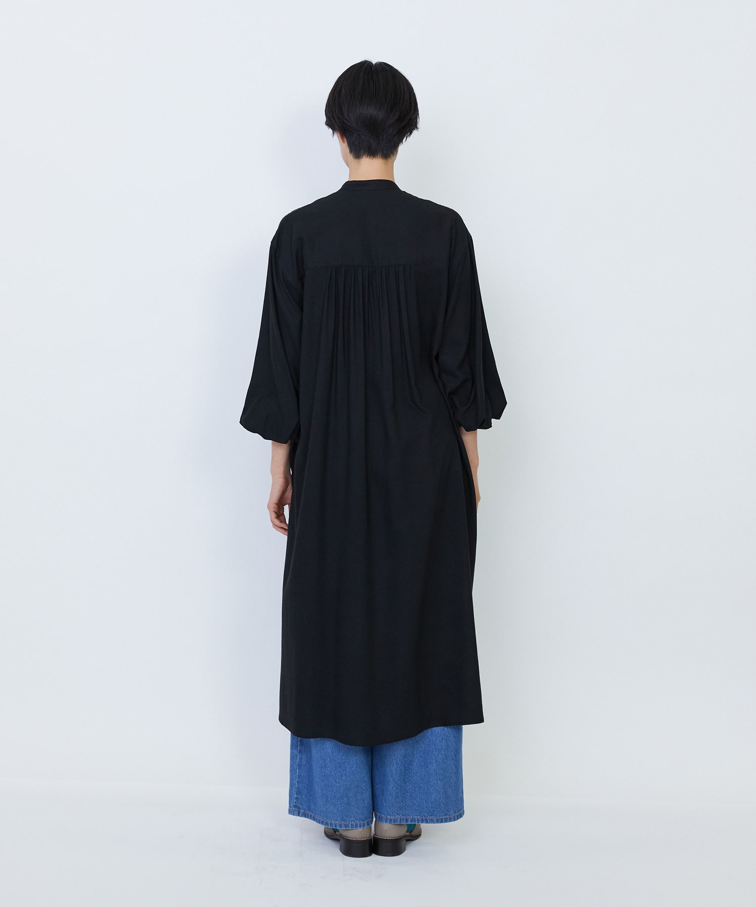 【LOISIR】オリジナル柄刺繍ワンピース 詳細画像 ブラック系その他 12