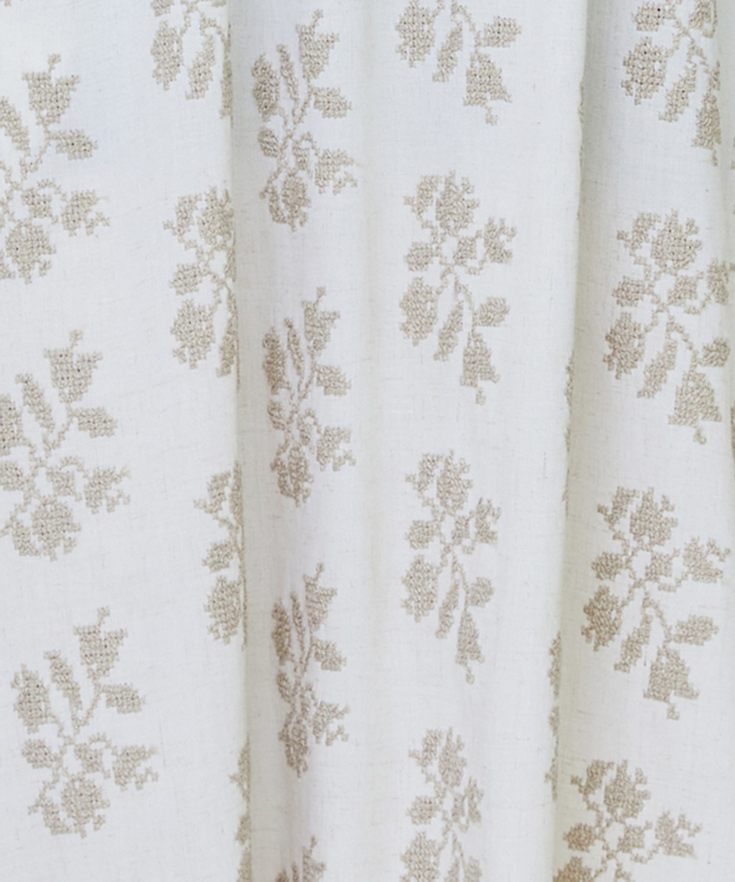 【LOISIR】オリジナル柄刺繍ボクシーブラウス 詳細画像 ブラック系その他 17