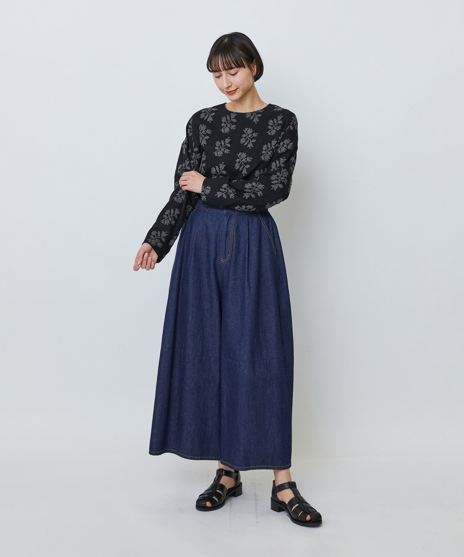 【LOISIR】綿麻ライトデニムボトルシルエットパンツ 詳細画像 インディゴブルー 3