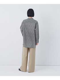 【congés payés】フラワープリントポケット付きシャツ 詳細画像 ブラック系その他 3