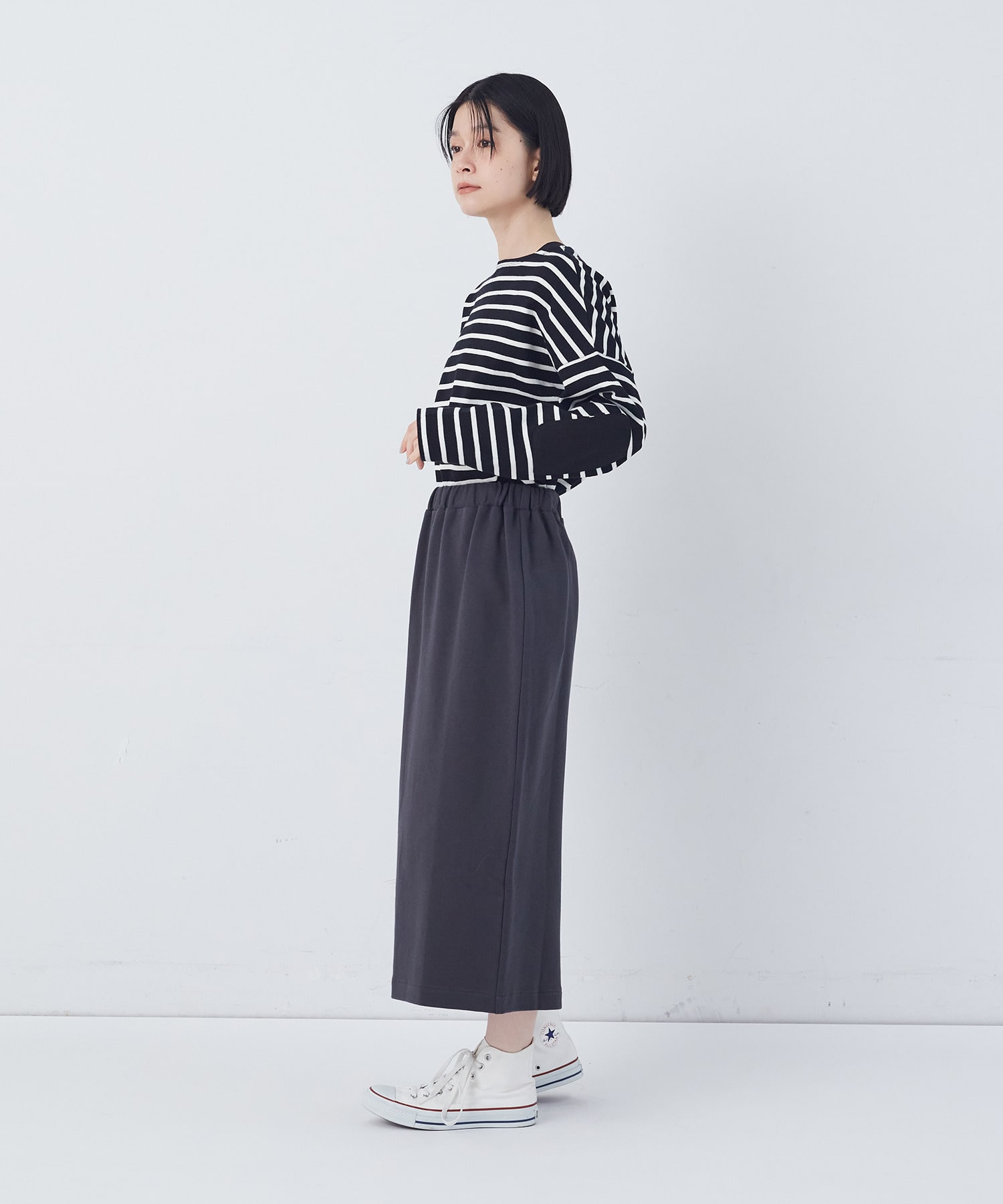 【congés payés】ポンチストレートスカート 詳細画像 チャコールグレー 10