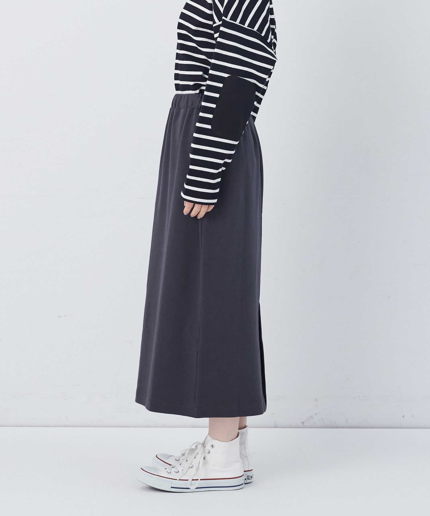 【congés payés】ポンチストレートスカート 詳細画像 チャコールグレー 17