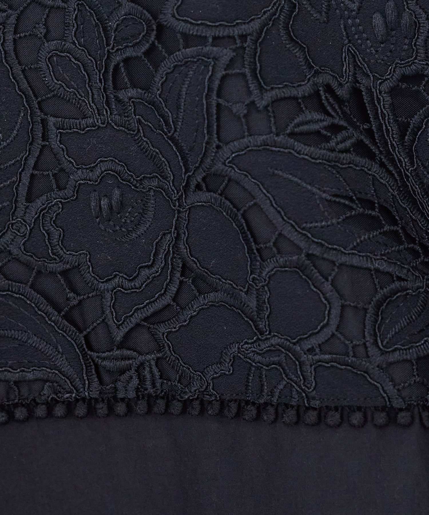 【ADIEU TRISTESSE】エンブロイダリーブラウス 詳細画像 ブラック 18