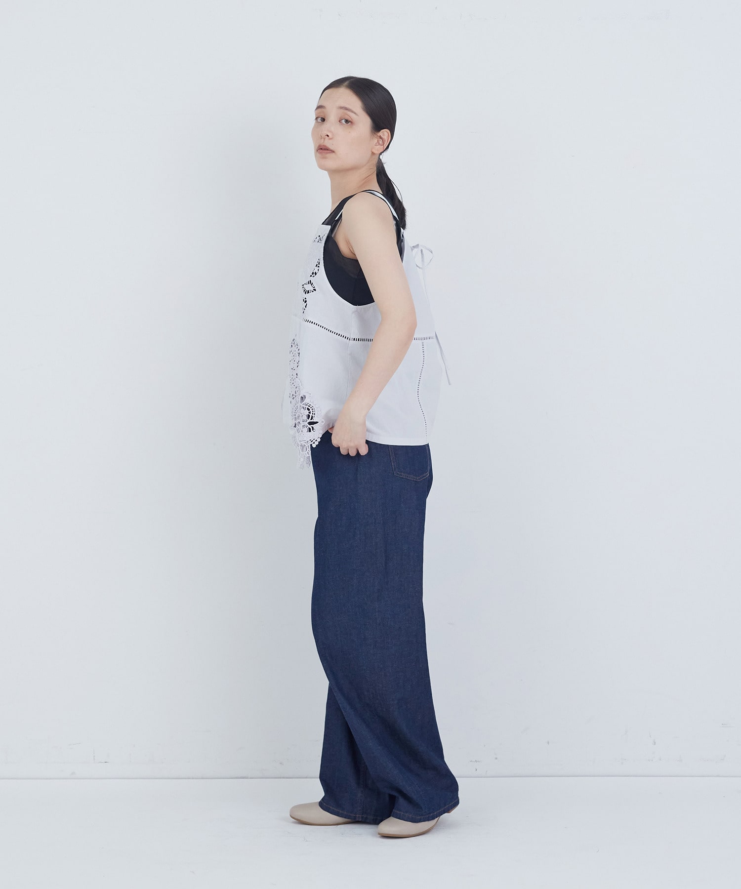 【ADIEU TRISTESSE】ポプリン刺繍キャミソール 詳細画像 ブラック 3