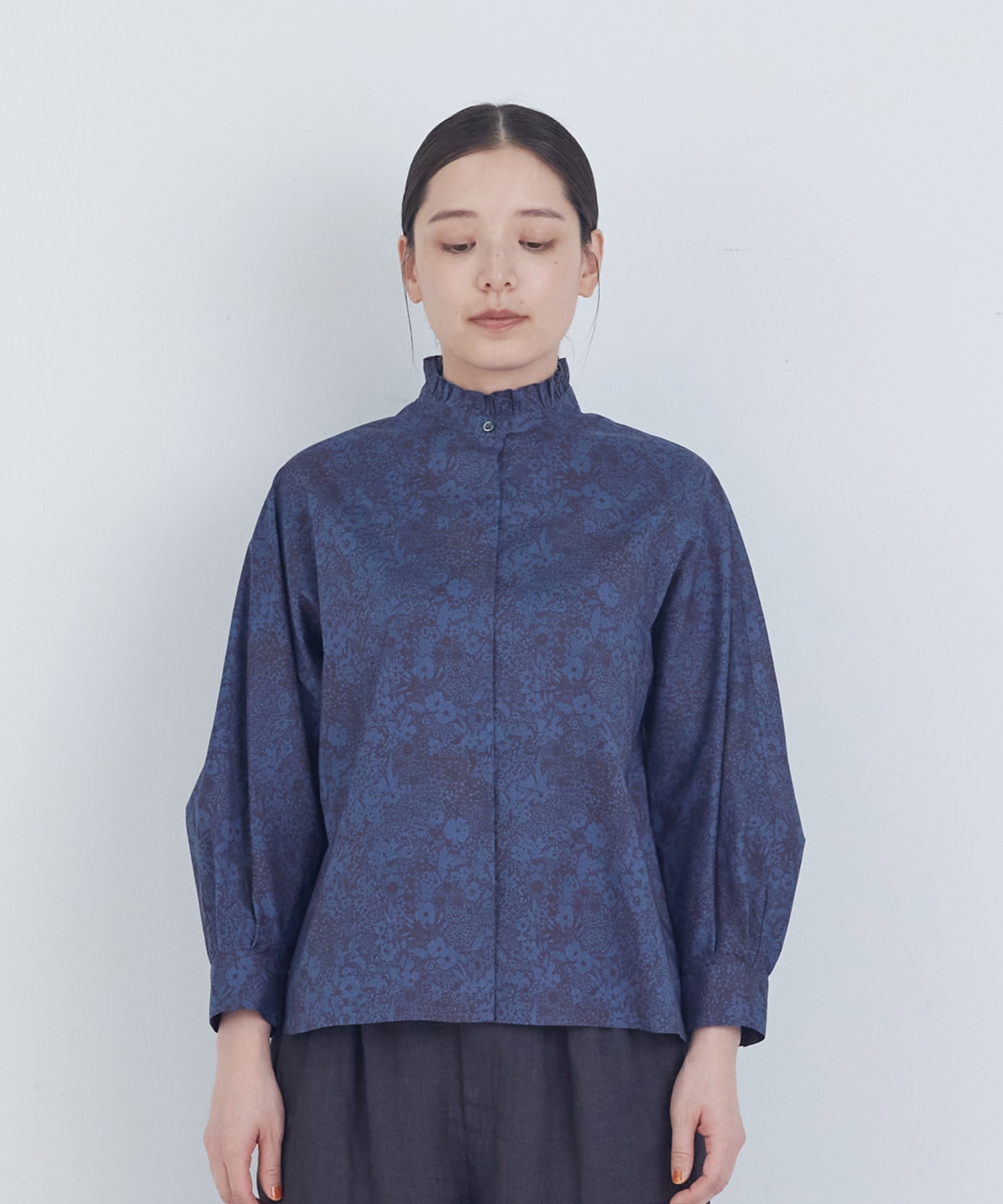 【ADIEU TRISTESSE】コットンフリルカラーブラウス 詳細画像 ライトグレー 10