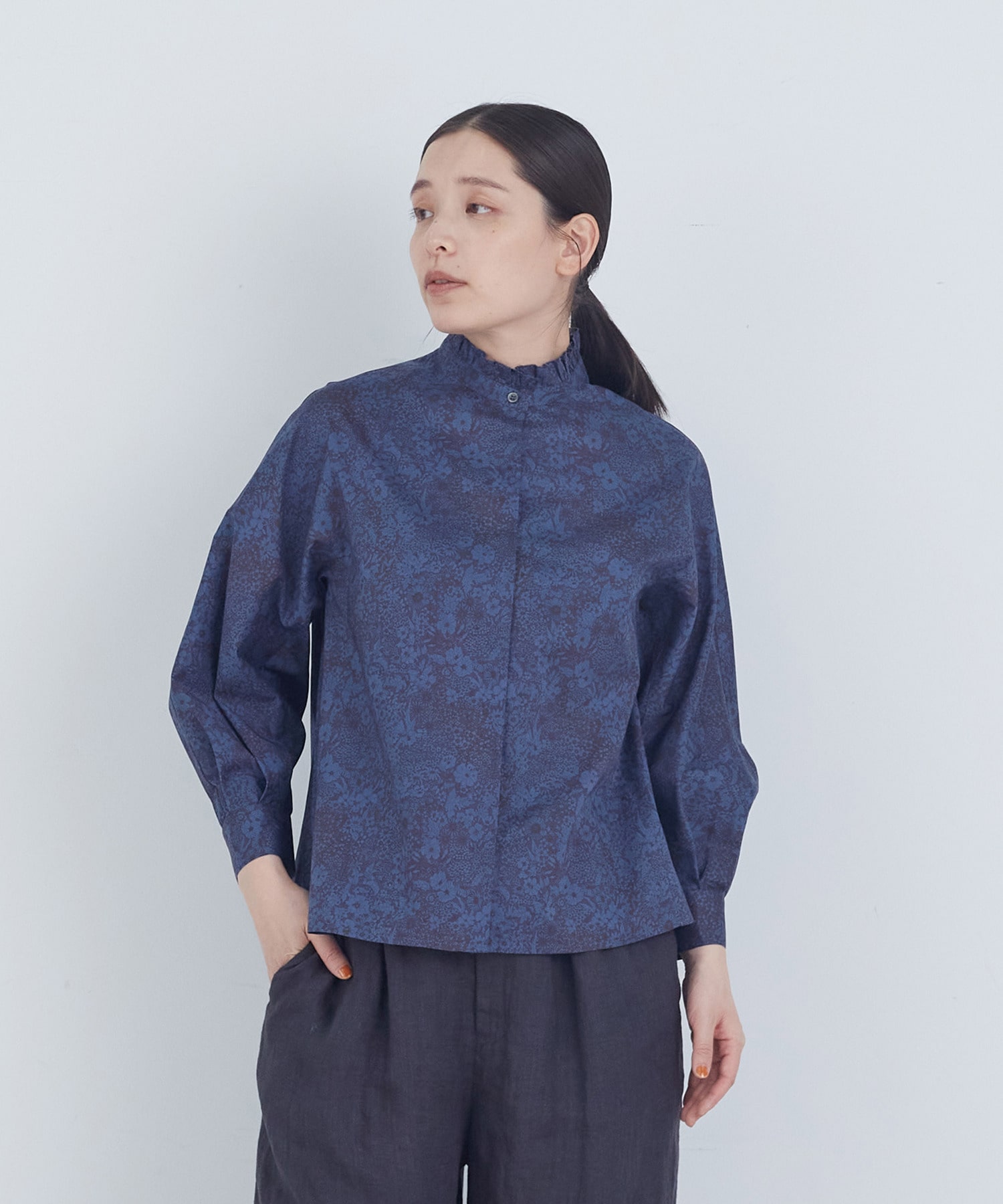 【ADIEU TRISTESSE】コットンフリルカラーブラウス 詳細画像 ネイビー 1