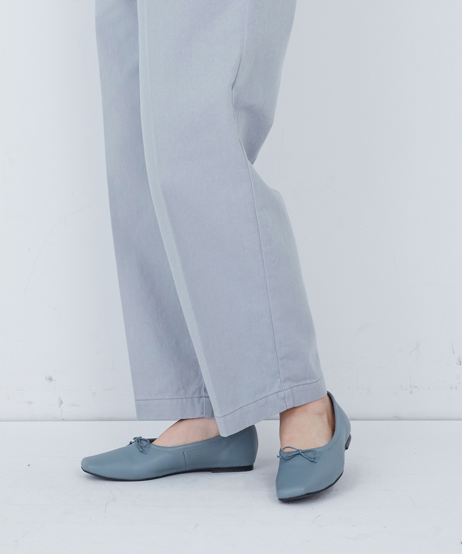 【ADIEU TRISTESSE】センタープレスストレートパンツ 詳細画像 インディゴブルー 23