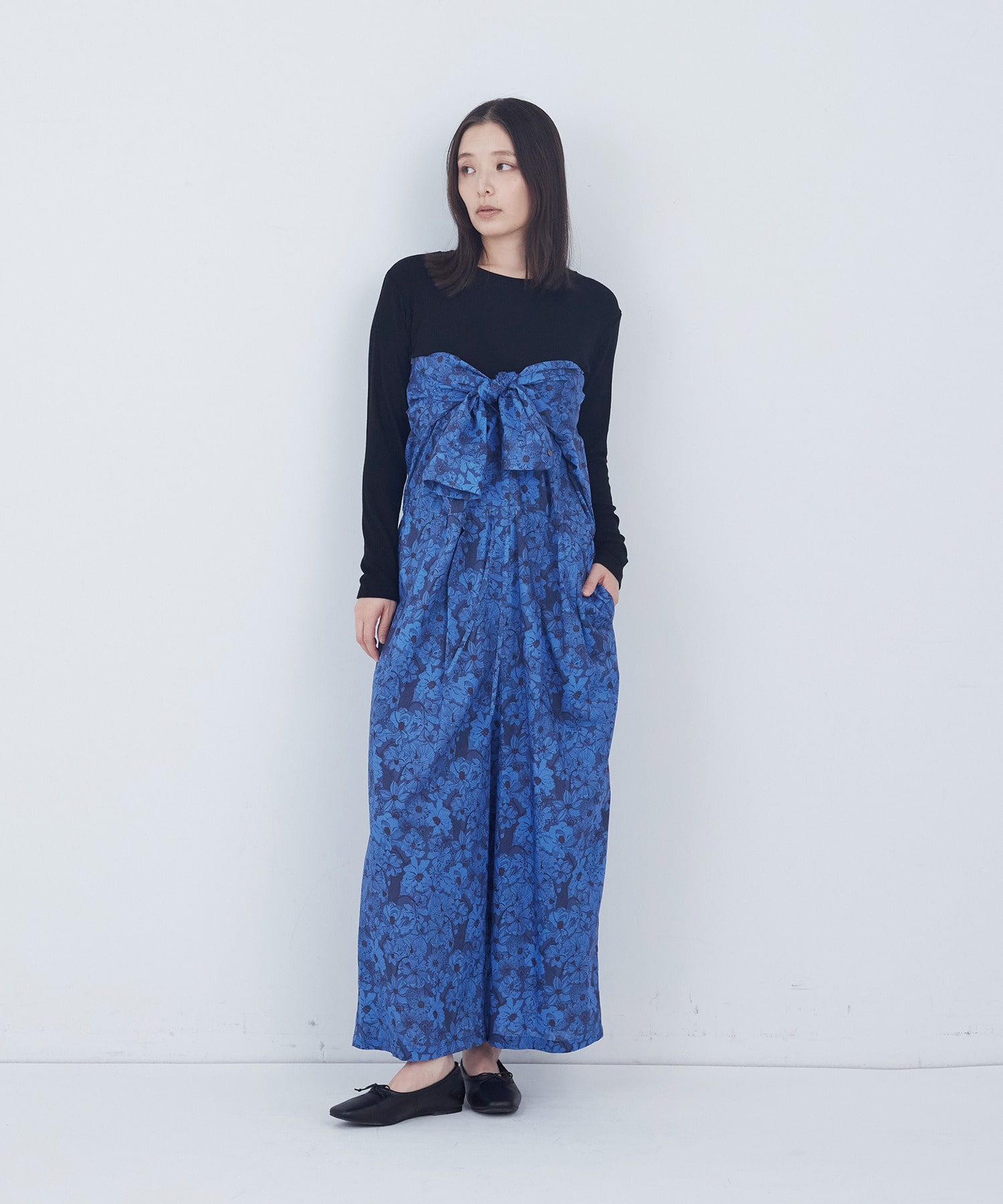 【ADIEU TRISTESSE】kazumiさんコラボ　リバティプリントオールインワン 詳細画像 ブルー系その他 12