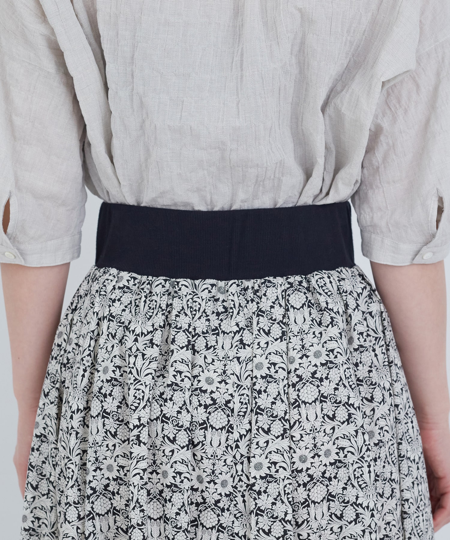 【ADIEU TRISTESSE】ウエストリブリバティプリントスカート 詳細画像 ブルー系その他 16