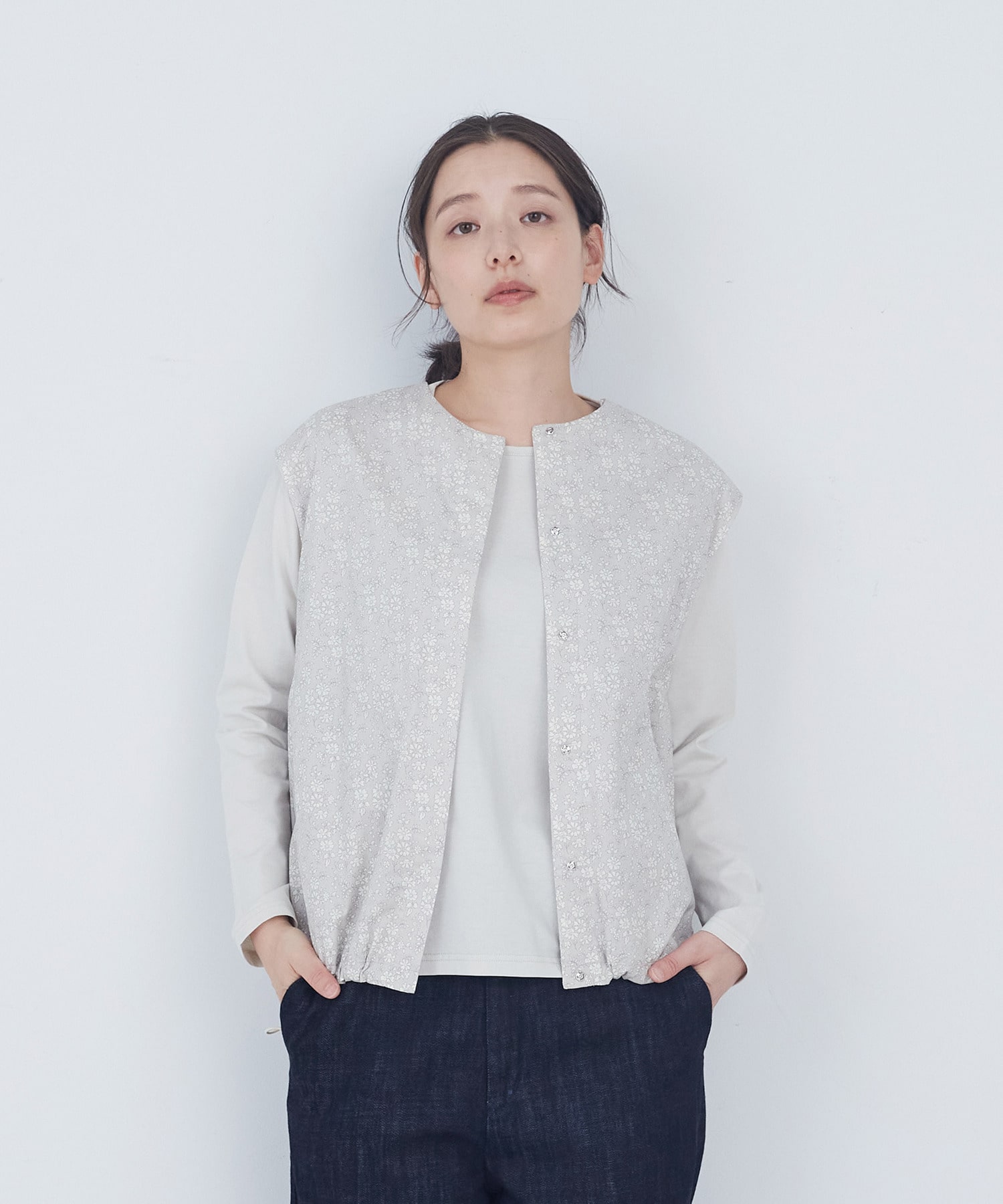 【ADIEU TRISTESSE】【2way】リバティプリント&times;ダブルガーゼリバーシブルベスト 詳細画像 グレー系その他 1