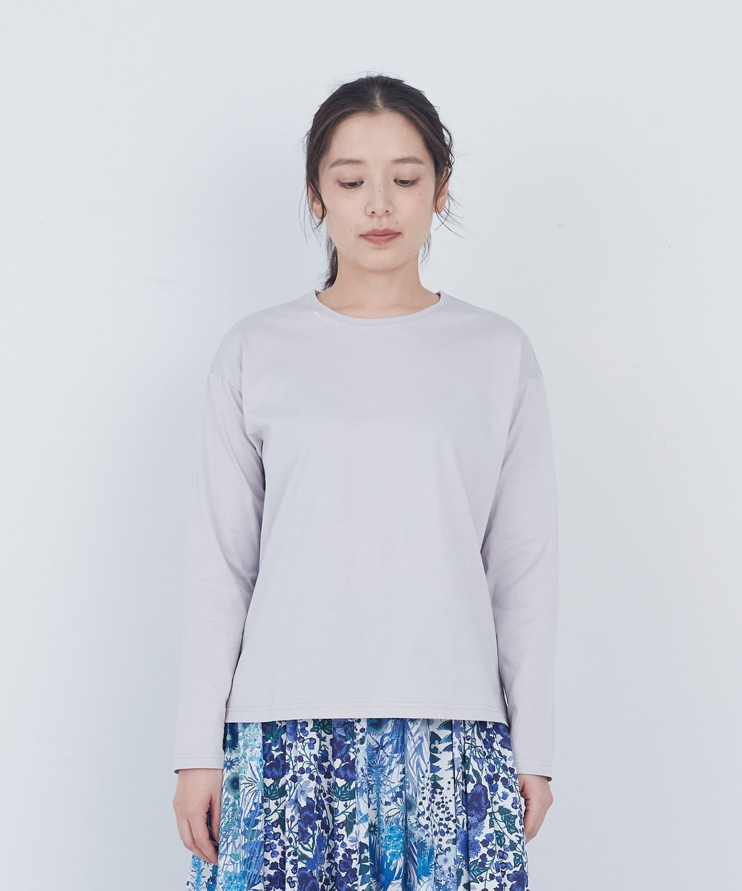 【ADIEU TRISTESSE】刺繍入りロングスリーブＴシャツ 詳細画像 グレー 16