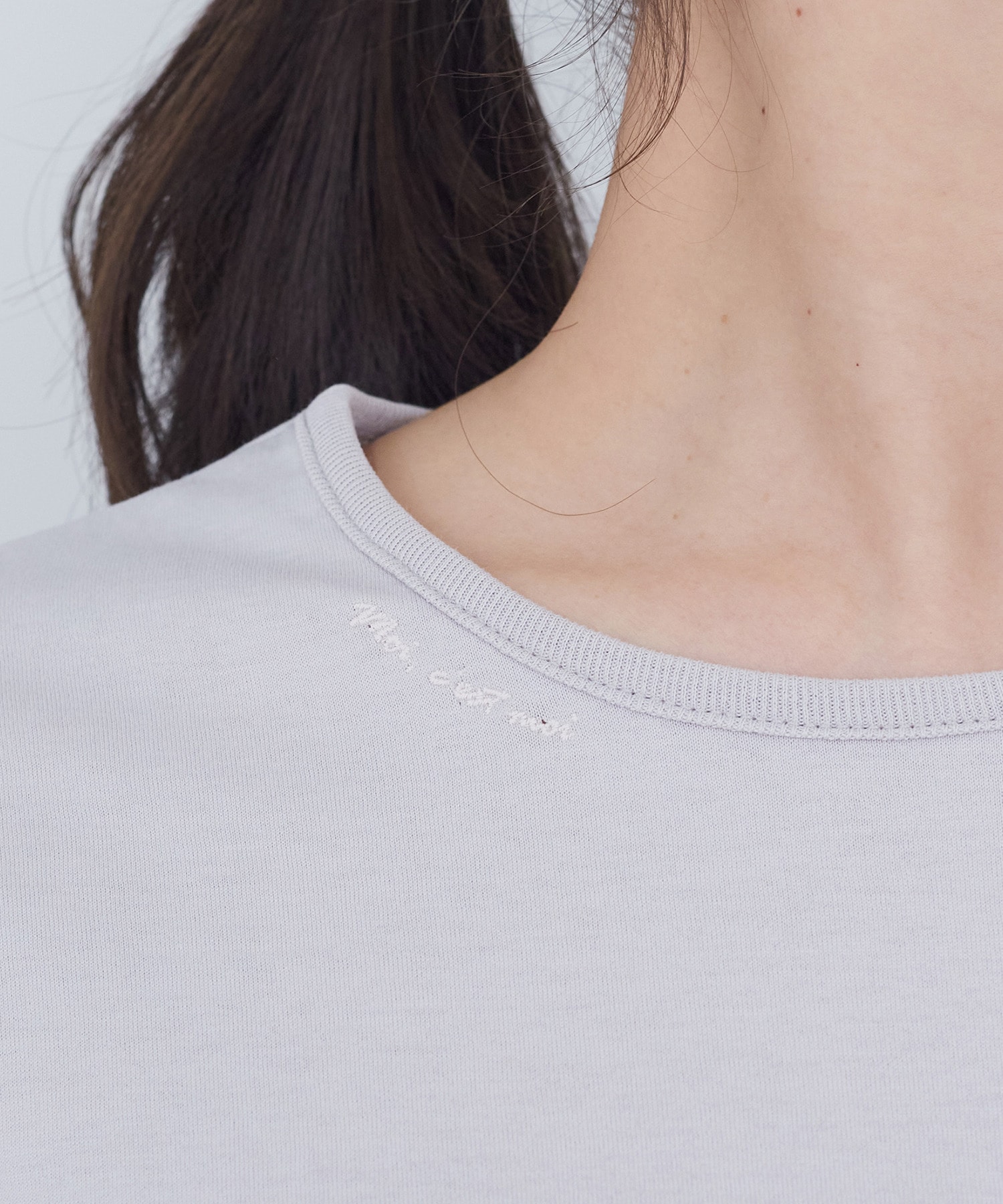 【ADIEU TRISTESSE】刺繍入りロングスリーブＴシャツ 詳細画像 グレー 21