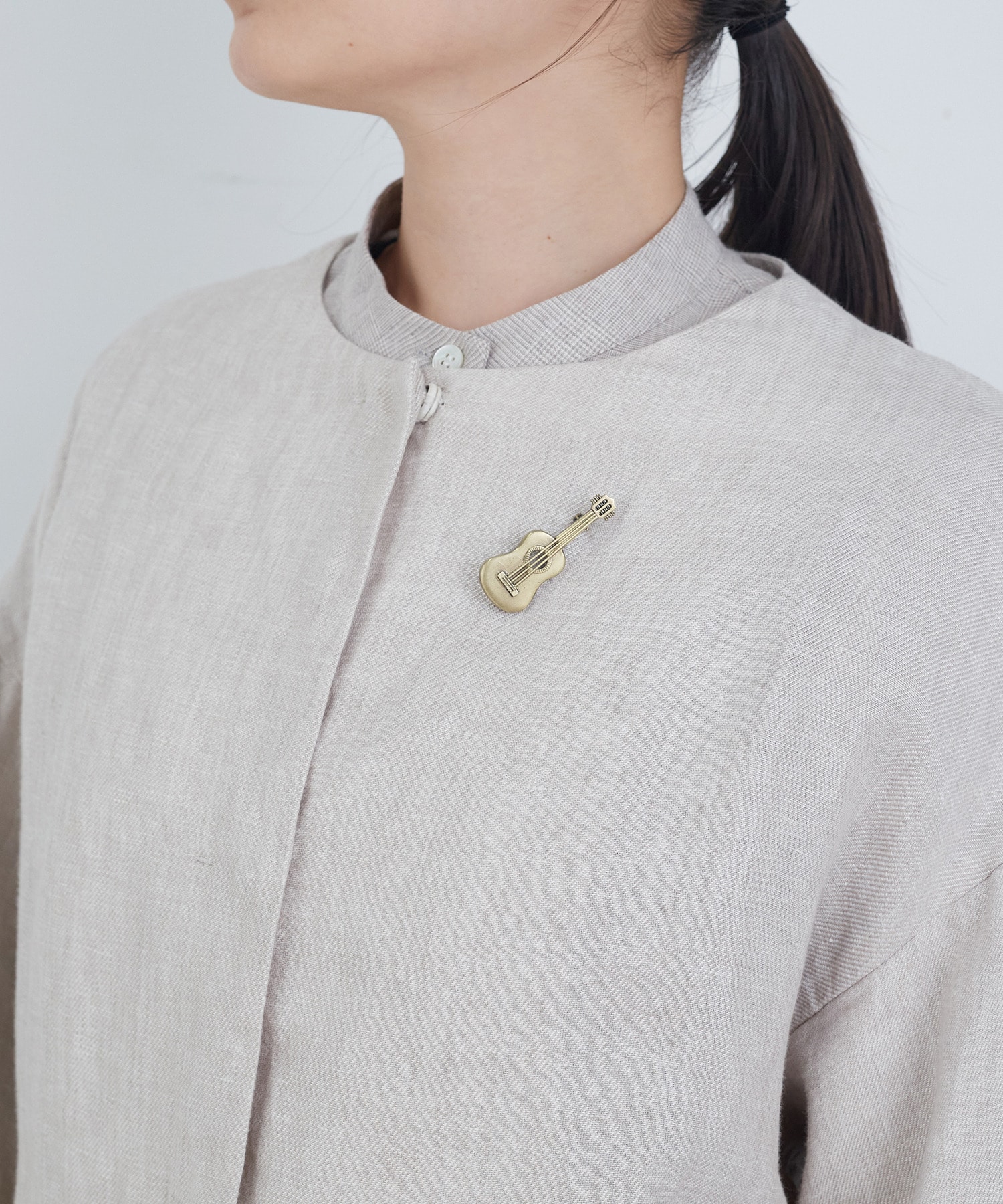 【ADIEU TRISTESSE】ギターブローチ 詳細画像 ゴールド 2