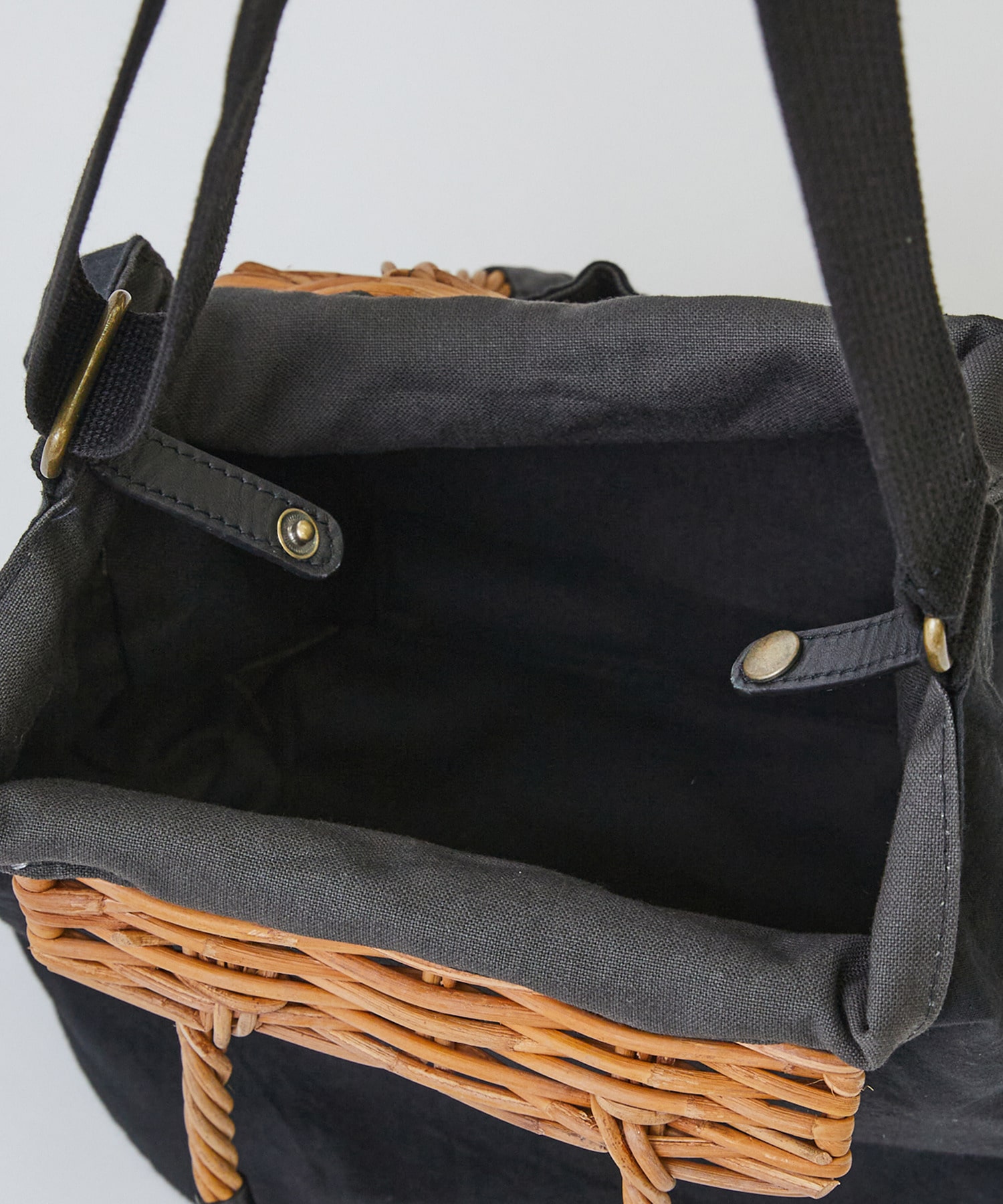 【LOISIR】【2WAY】異素材コンビseauバッグ 詳細画像 ブラック 21