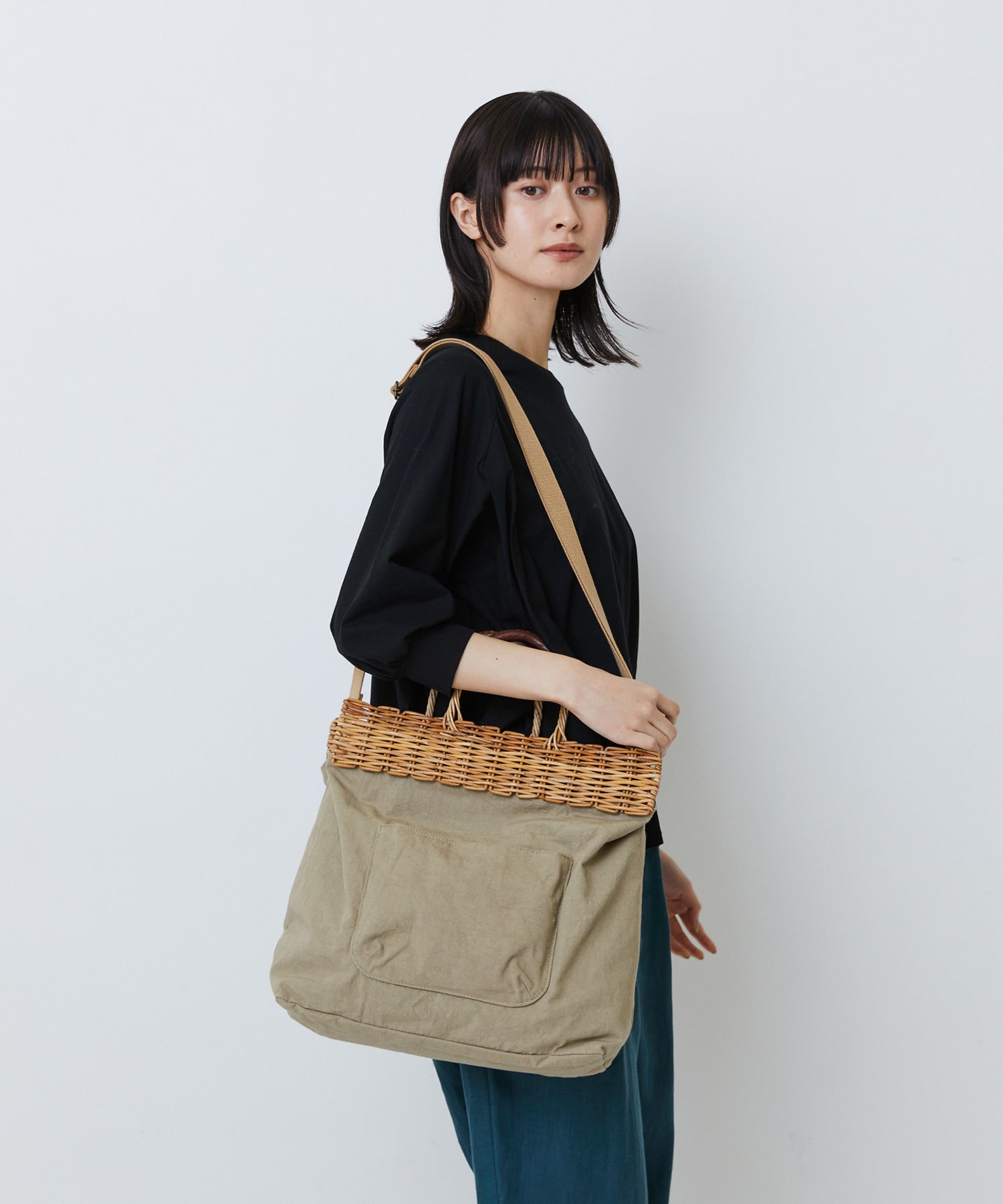 【LOISIR】【2WAY】異素材コンビトートバッグ 詳細画像 ブラック 2