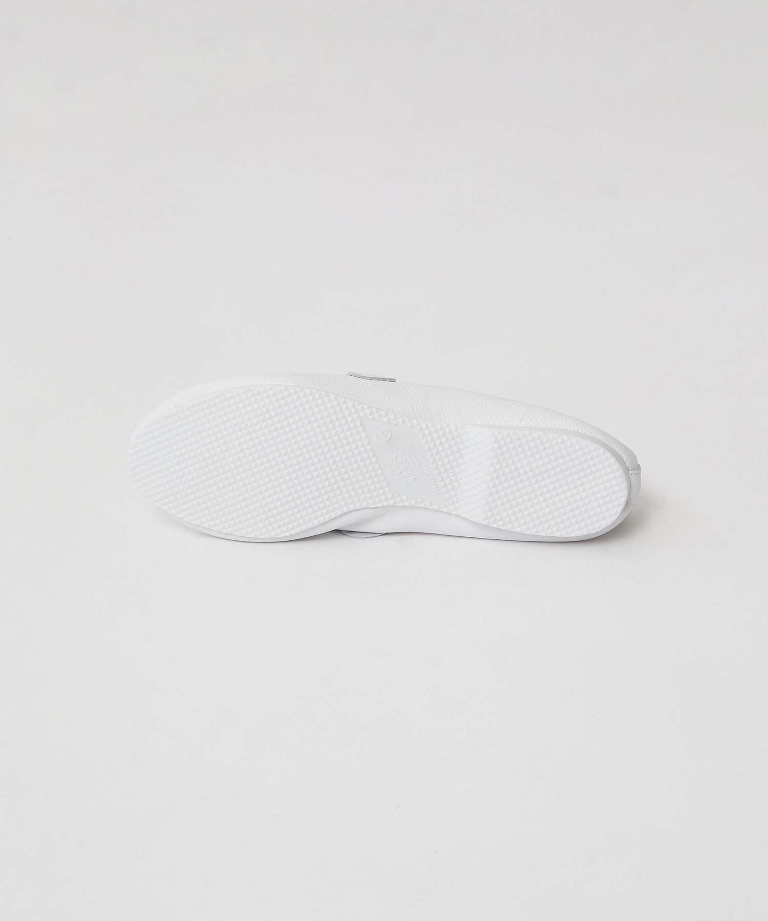 【LOISIR】【ビギオンラインストア限定販売】【CROWN】WHOLECUT STRAP 詳細画像 ブラック 4