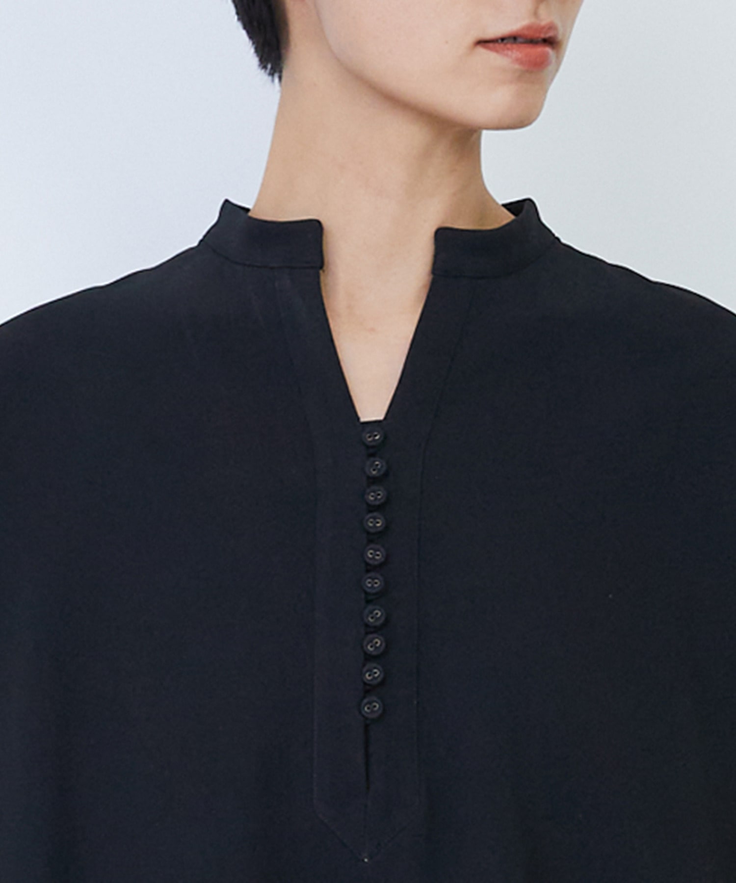 【LOISIR】エコダブルクロススタンドカラーワンピース 詳細画像 ブラック 8