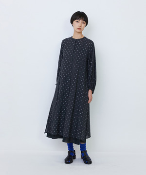 【LOISIR】【3WAY】オリジナル柄カットジャカードワンピース 詳細画像 ブラック系その他 1