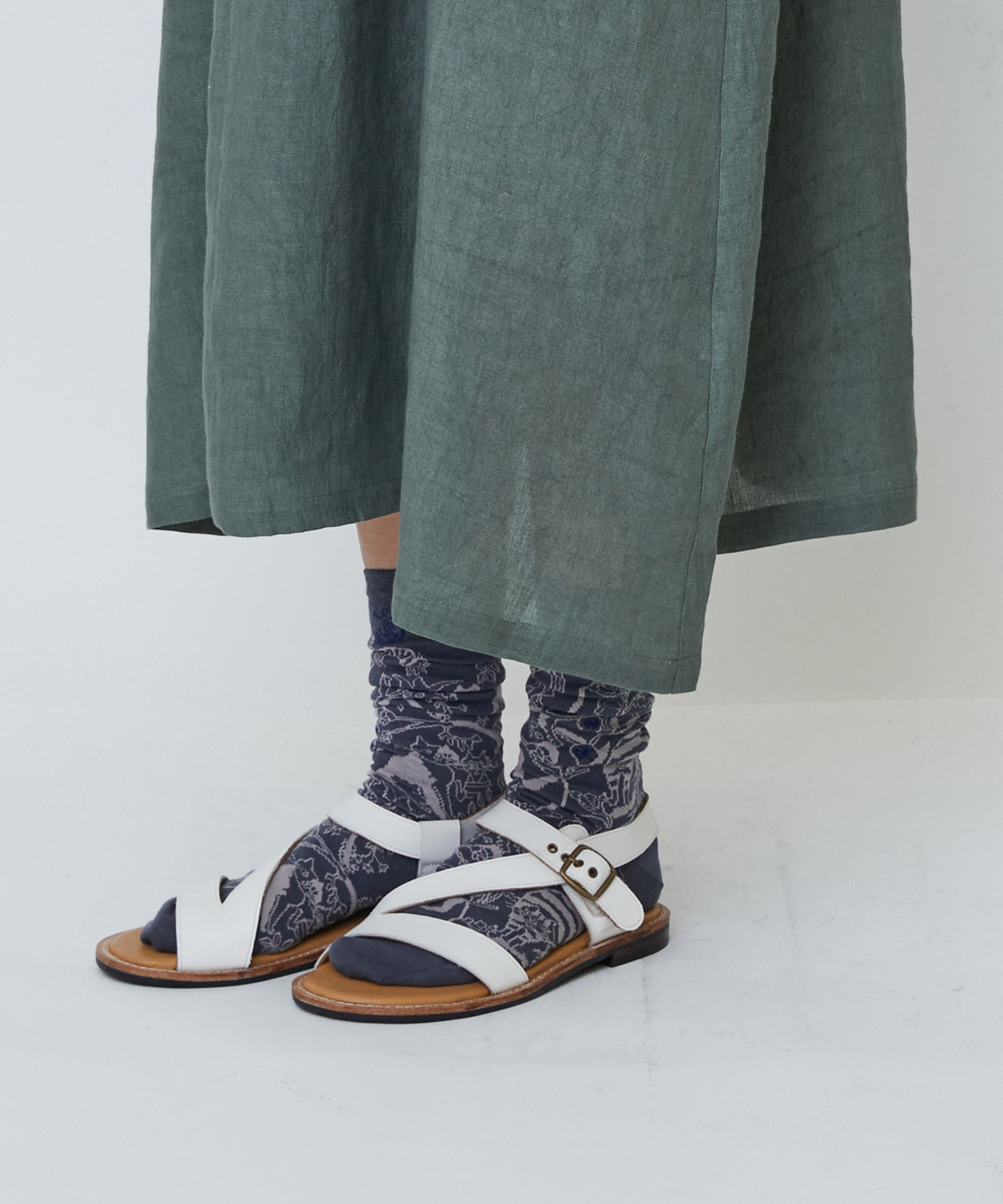 【LOISIR】グランジリネンタックディテールワンピース 詳細画像 カーキ 18