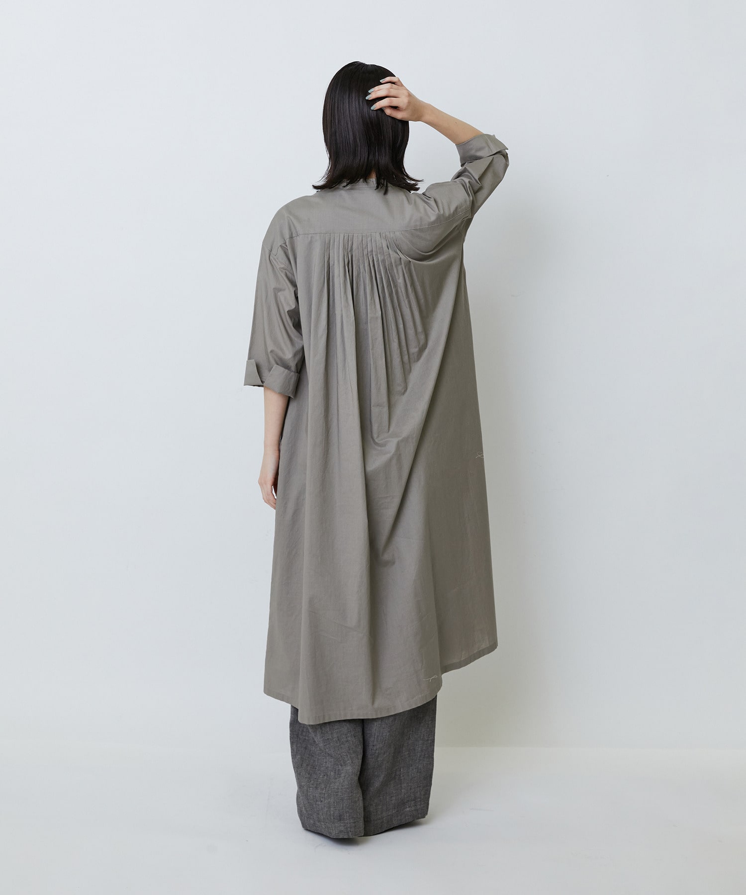 【LOISIR】オーガニックコットンローンスタンドカラーワンピース 詳細画像 ブラック 6