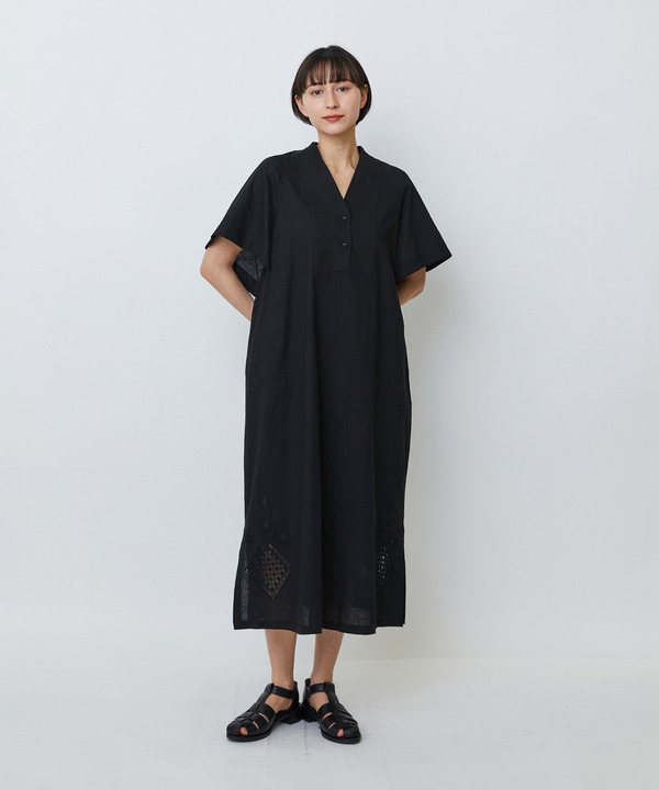 コットンリネンクロス刺繍入りワンピース 詳細画像 ブラック 1