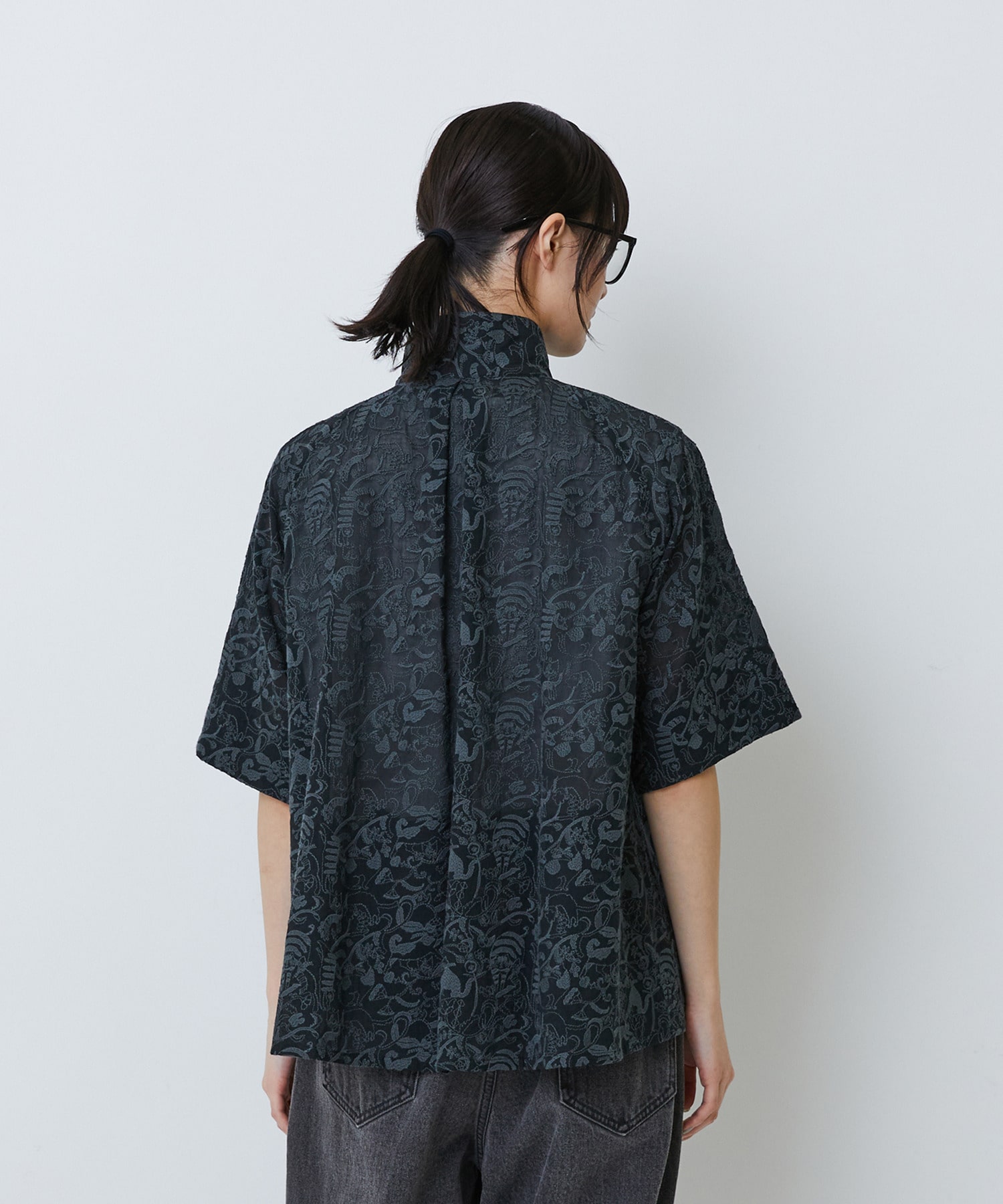 【LOISIR】【アーティストコラボ】LOISIR&times;TORANEKOBONBON エンブロイダリーAラインシャツ 詳細画像 ホワイト系その他 10