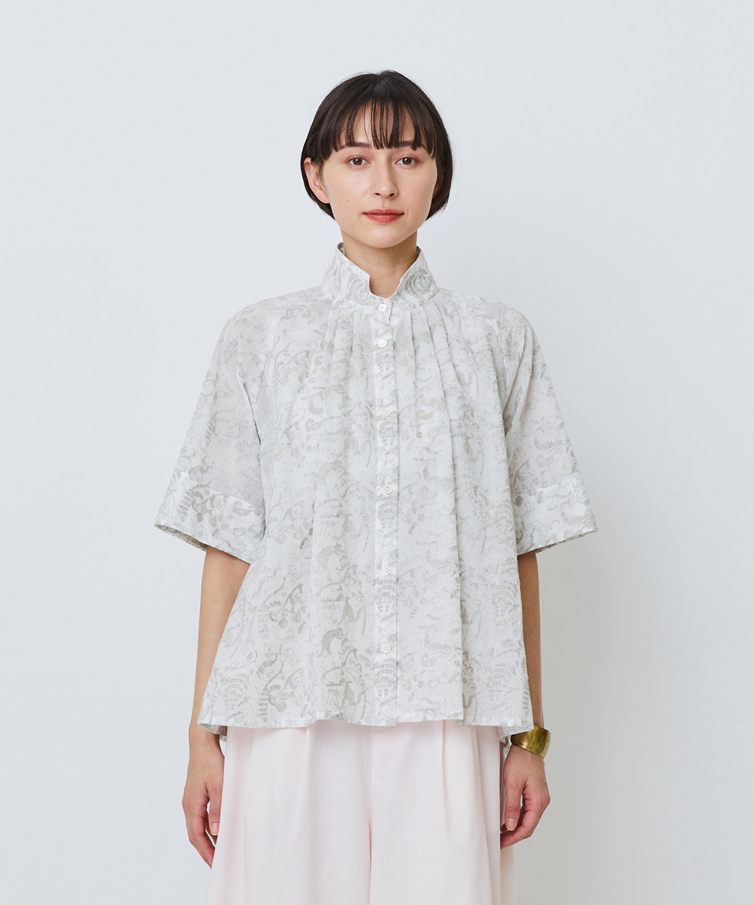 【LOISIR】【アーティストコラボ】LOISIR&times;TORANEKOBONBON エンブロイダリーAラインシャツ 詳細画像 ホワイト系その他 12