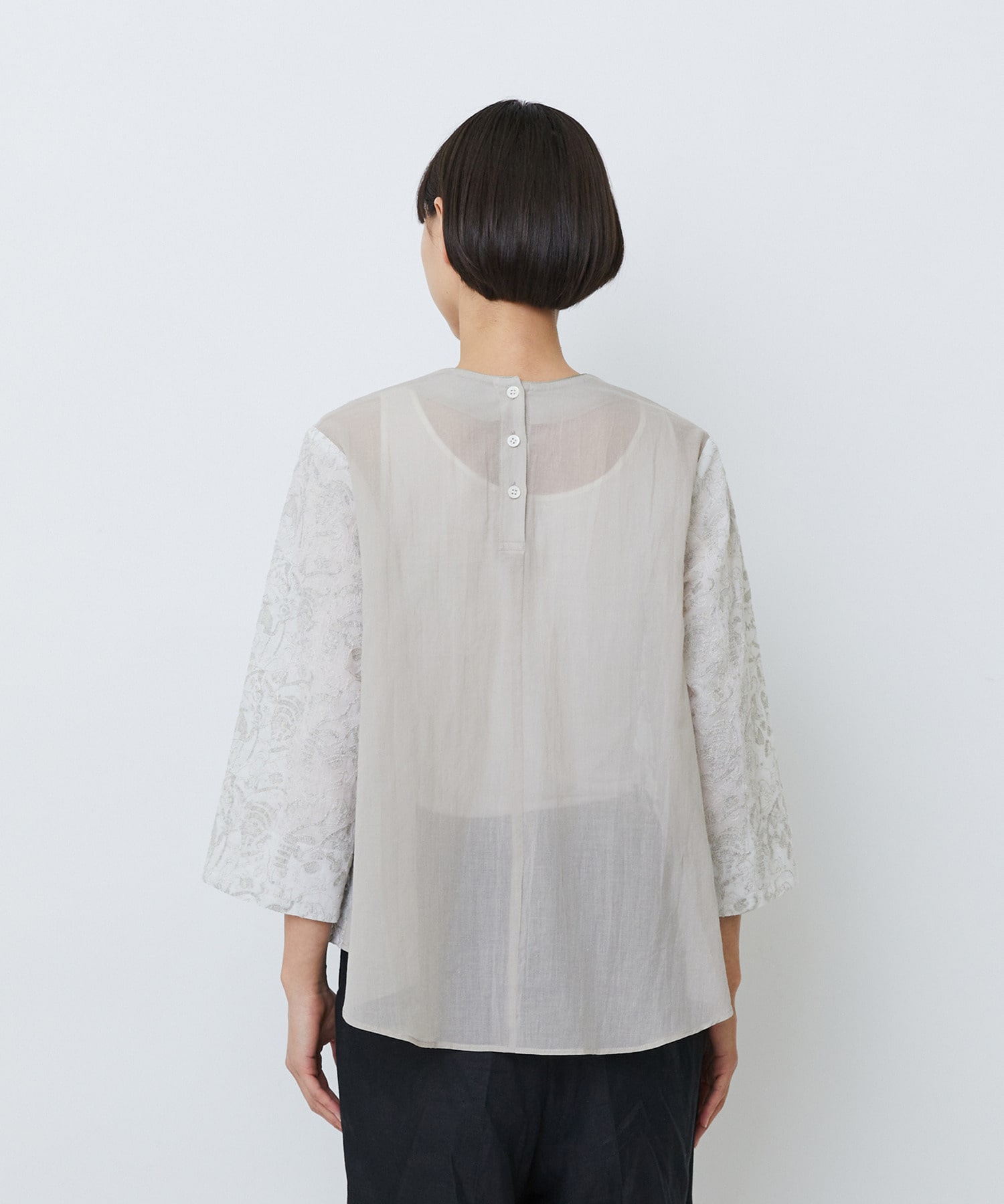 【LOISIR】【アーティストコラボ】LOISIR&times;TORANEKOBONBON エンブロイダリーブラウス 詳細画像 ブラック系その他 11