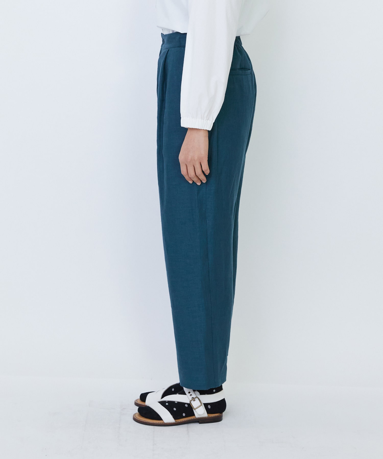 【LOISIR】リネンツイルアジャスター付きテーパードパンツ 詳細画像 グリーン 15