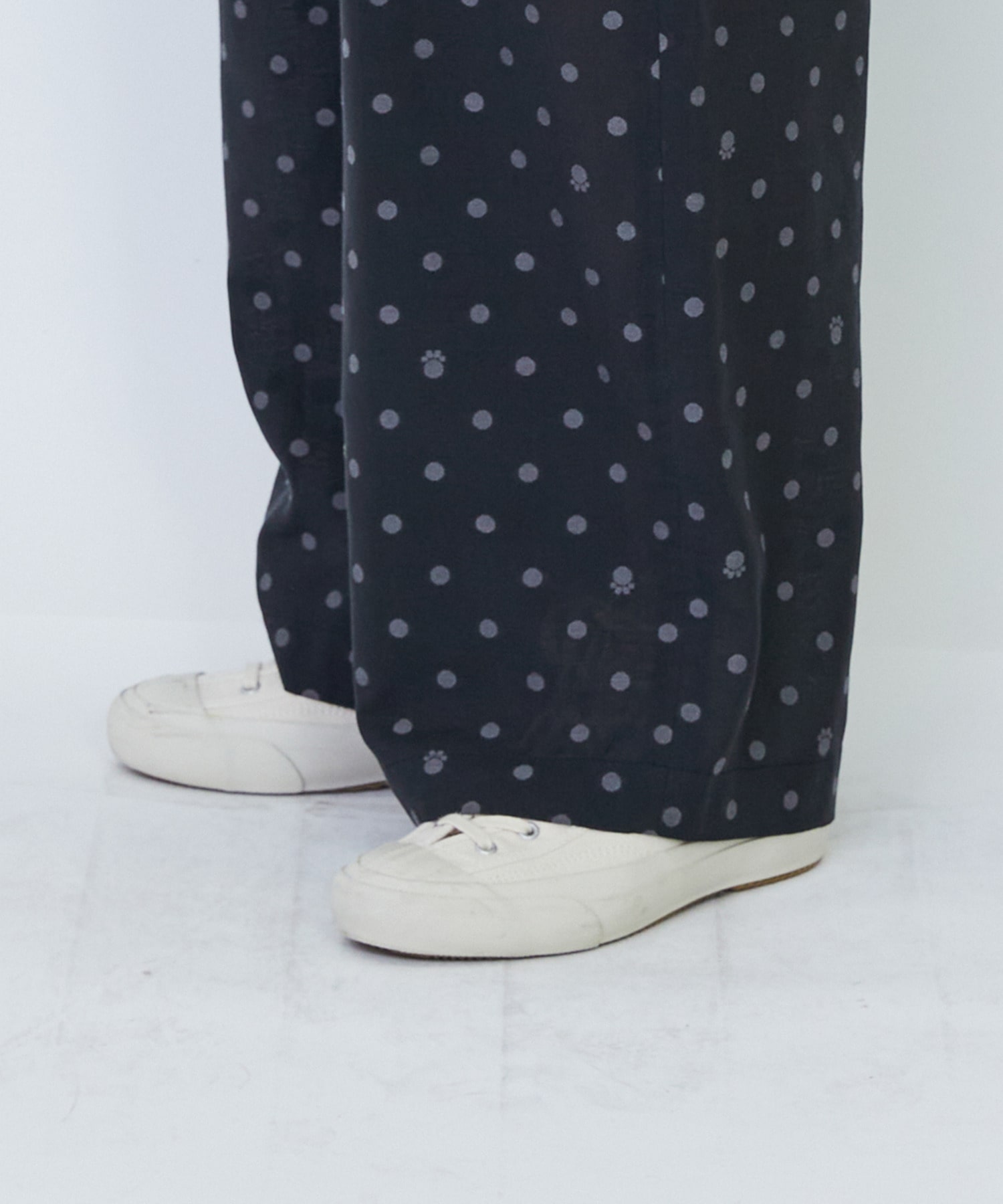 【LOISIR】オリジナル柄カットジャカードイージーパンツ 詳細画像 ブラック系その他 19