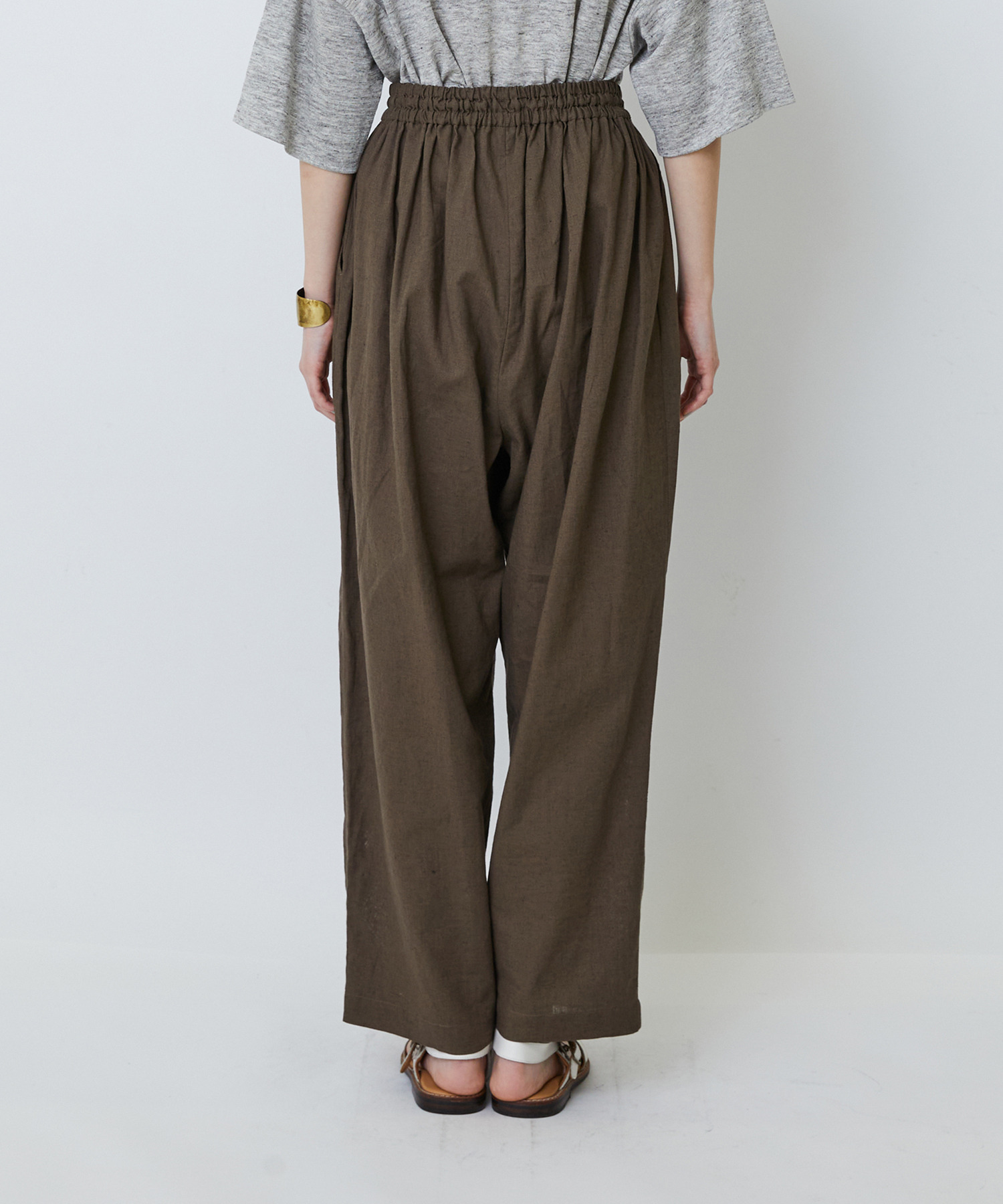 【LOISIR】コットンリネンクロス刺繍入りイージーパンツ 詳細画像 カーキ 14