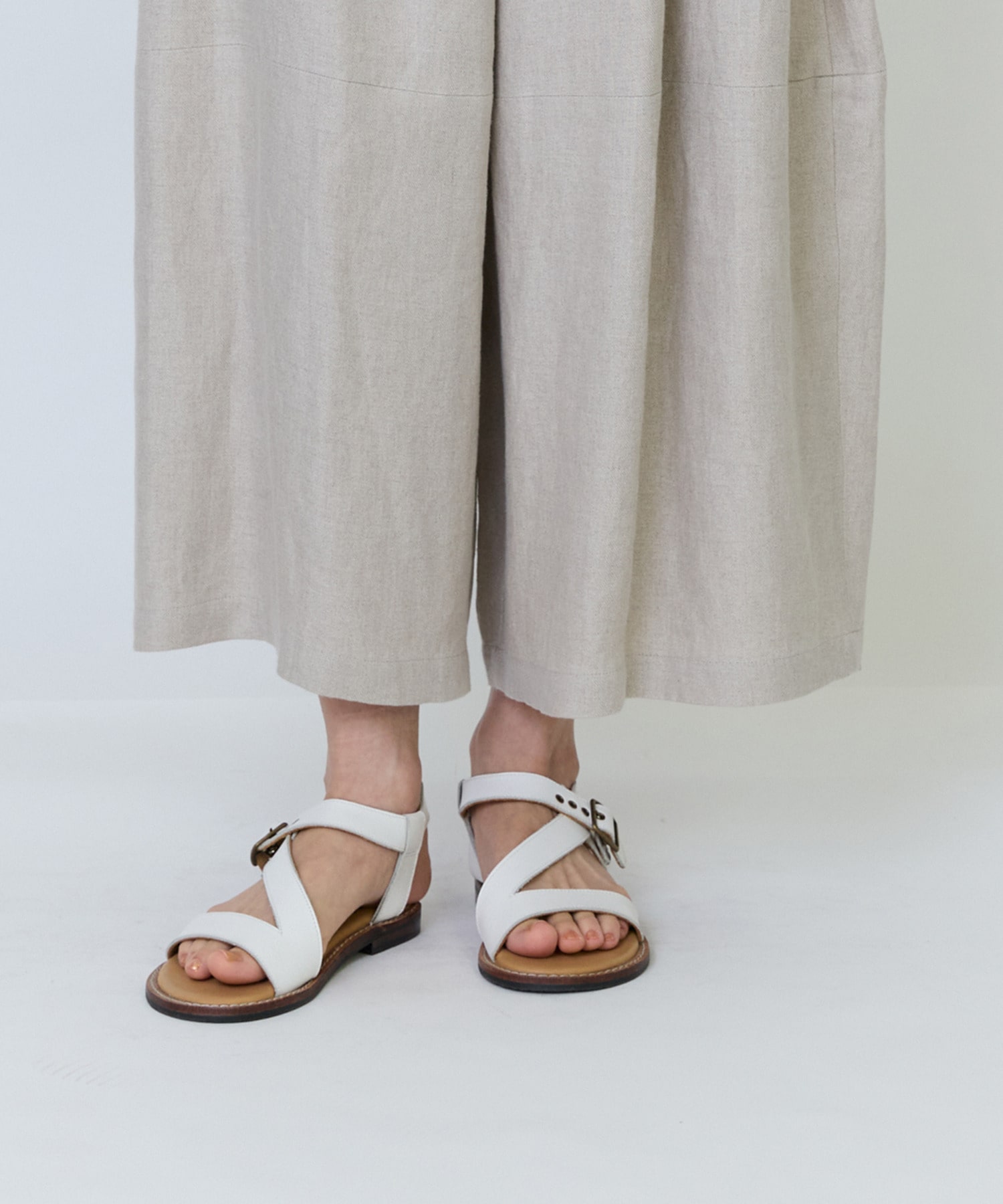 【LOISIR】リネンツイルボトルシルエットパンツ 詳細画像 チャコールグレー 29