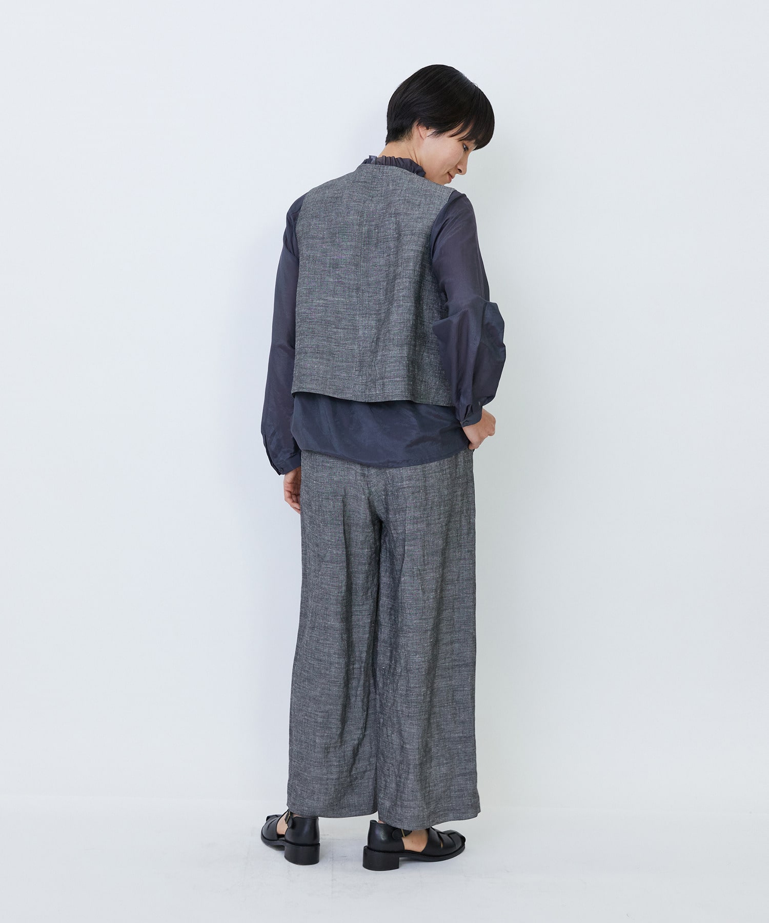 【LOISIR】バンブーリネンベスト 詳細画像 グレー 4