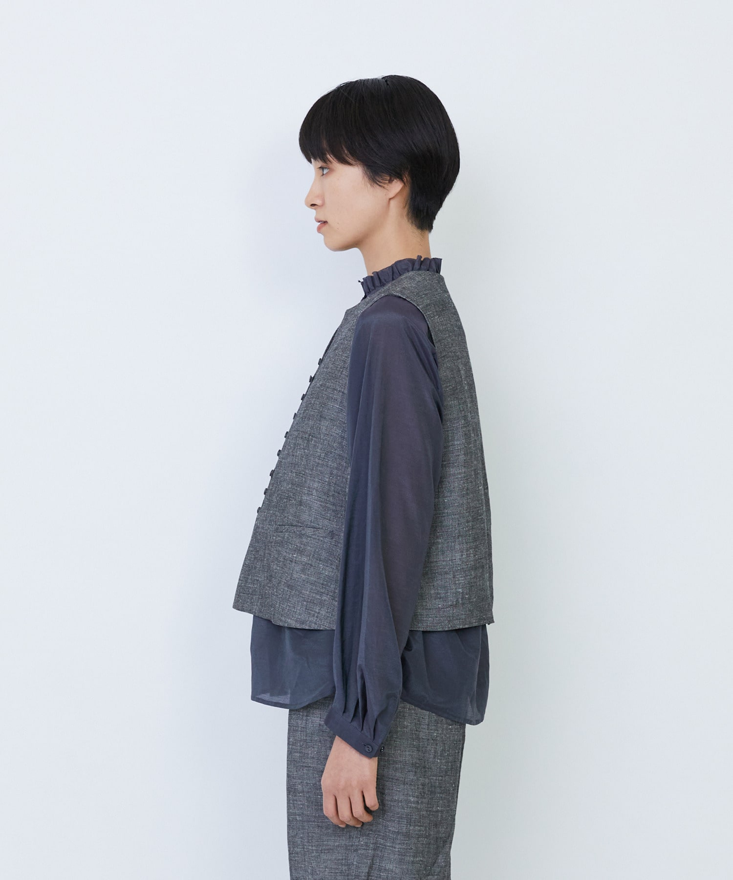 【LOISIR】バンブーリネンベスト 詳細画像 グレー 6