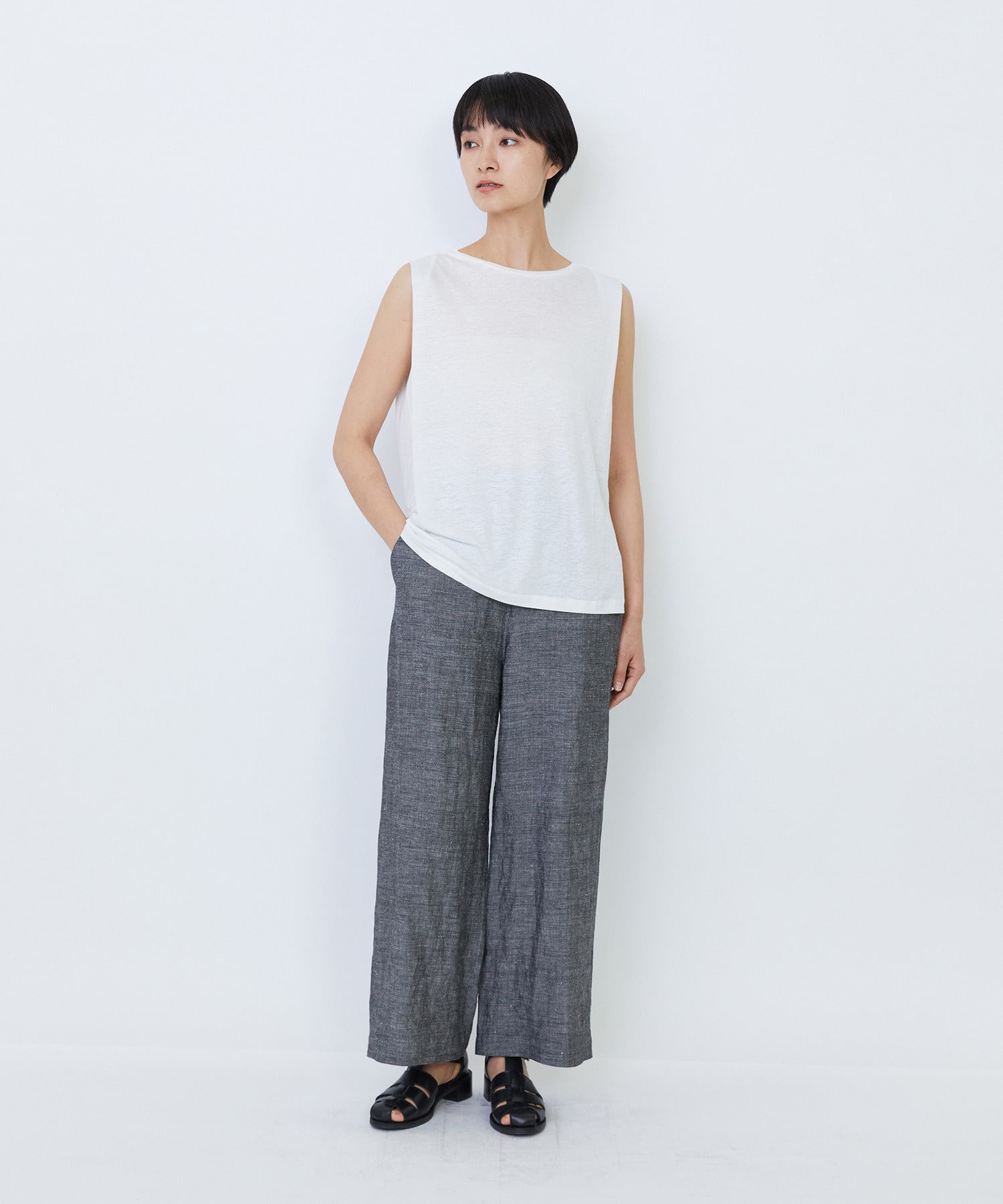 【LOISIR】リネンレーヨン天竺ノースリーブプルオーバー 詳細画像 ブラック 1