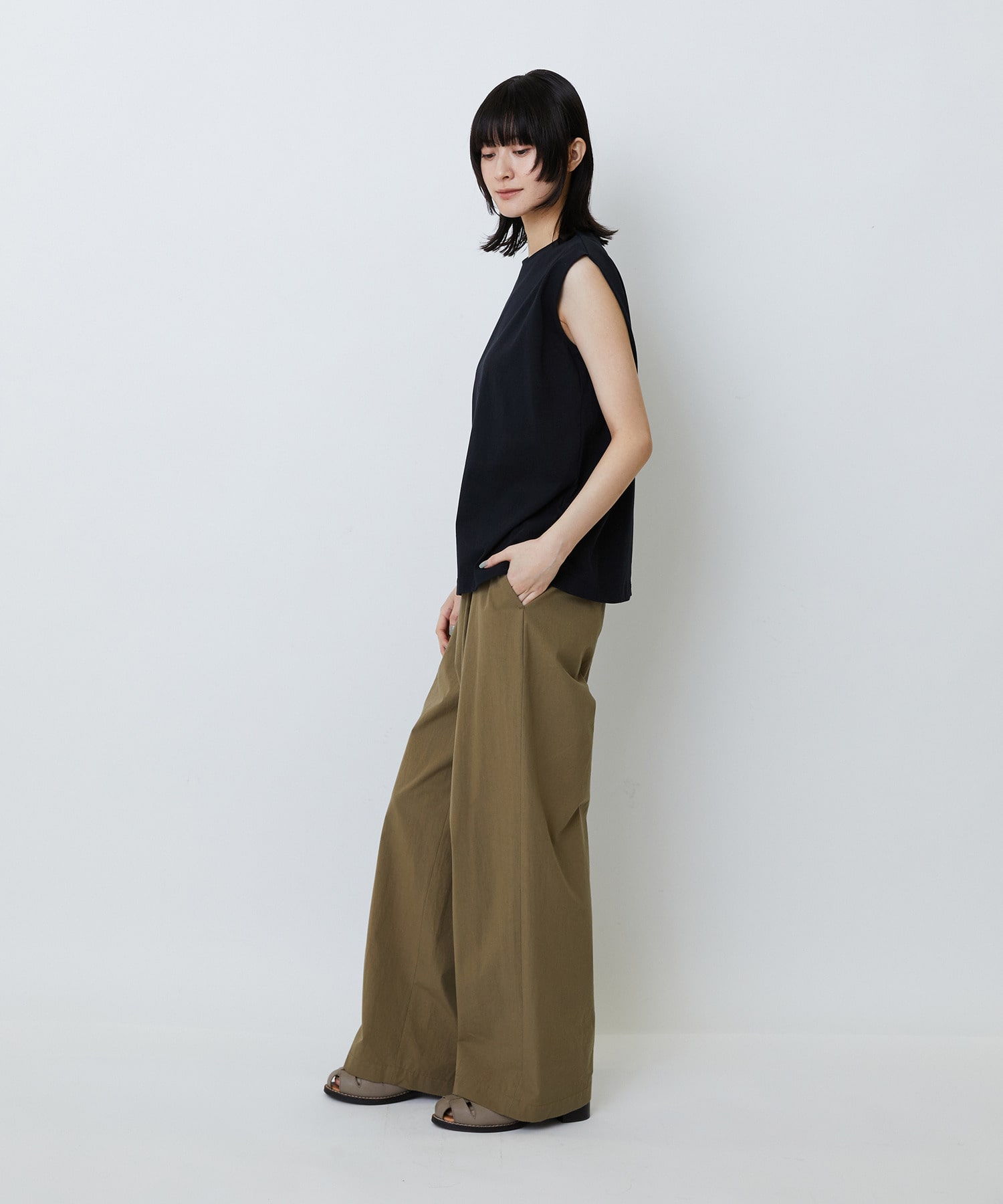 【LOISIR】コットン天竺ノースリーブプルオーバー 詳細画像 ブラック 8