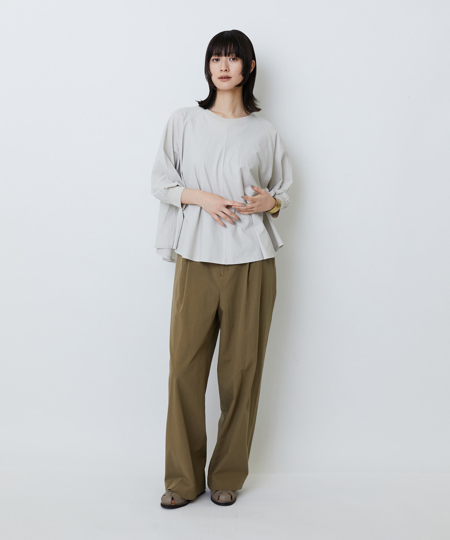 【LOISIR】コットン強撚天竺Aラインプルオーバー 詳細画像 ブラック 1