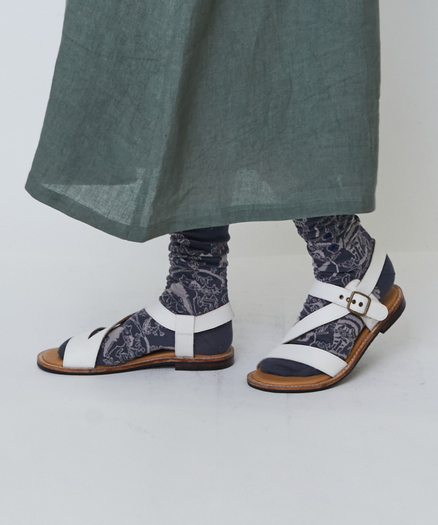 【LOISIR】ストラップサンダル 詳細画像 ブラック 2