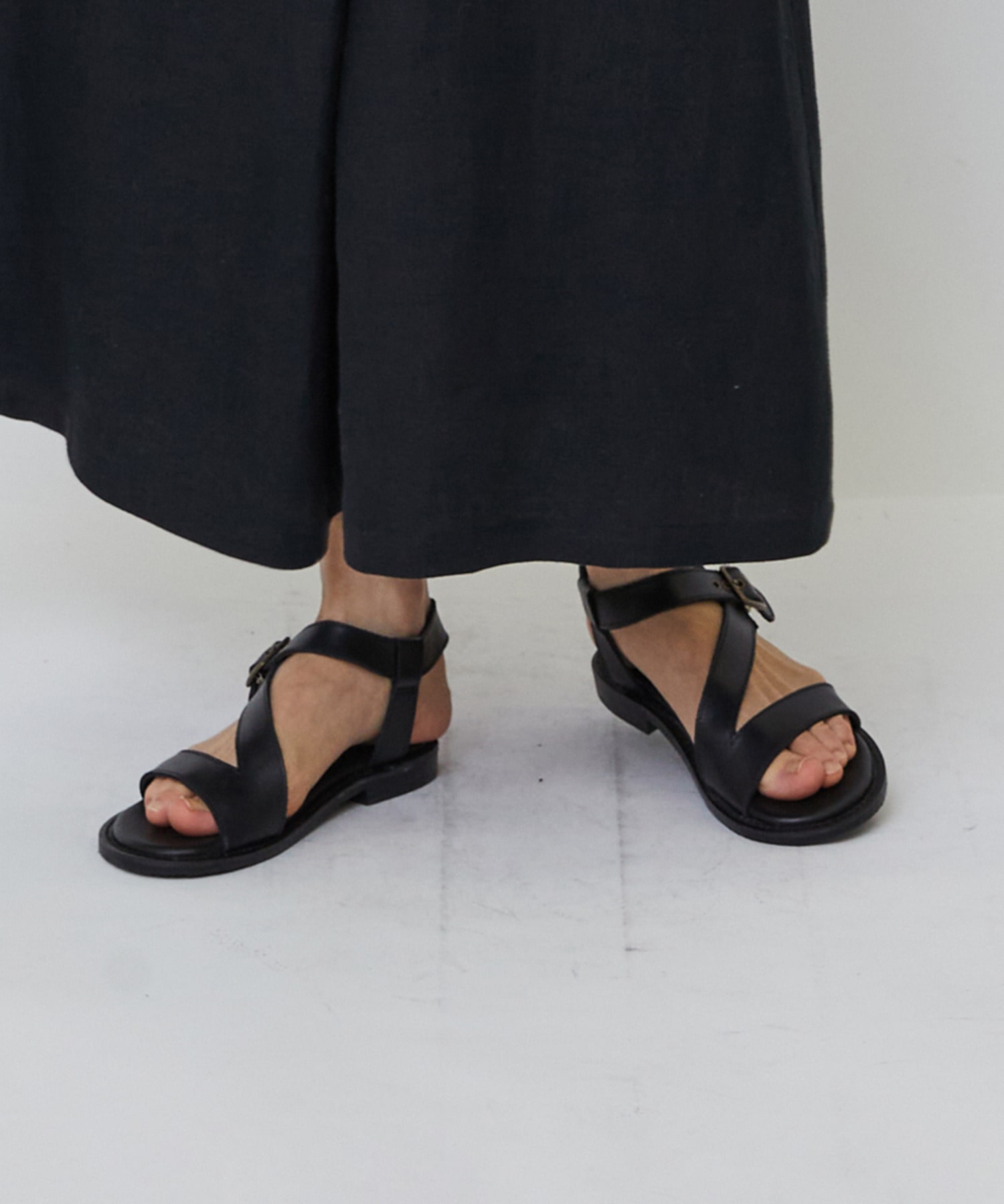 【LOISIR】ストラップサンダル 詳細画像 ブラック 3