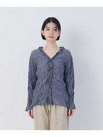 【congés payés】クリンクル加工Ｖネックフリルシャツ 詳細画像 ネイビー 20