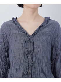 【congés payés】クリンクル加工Ｖネックフリルシャツ 詳細画像 ネイビー 23