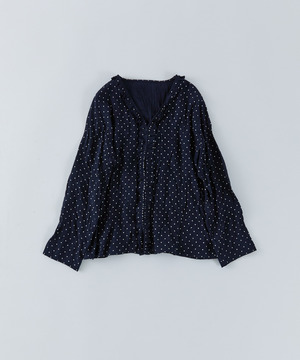 【congés payés】クリンクル加工Ｖネックフリルシャツ 詳細画像 ドット 1