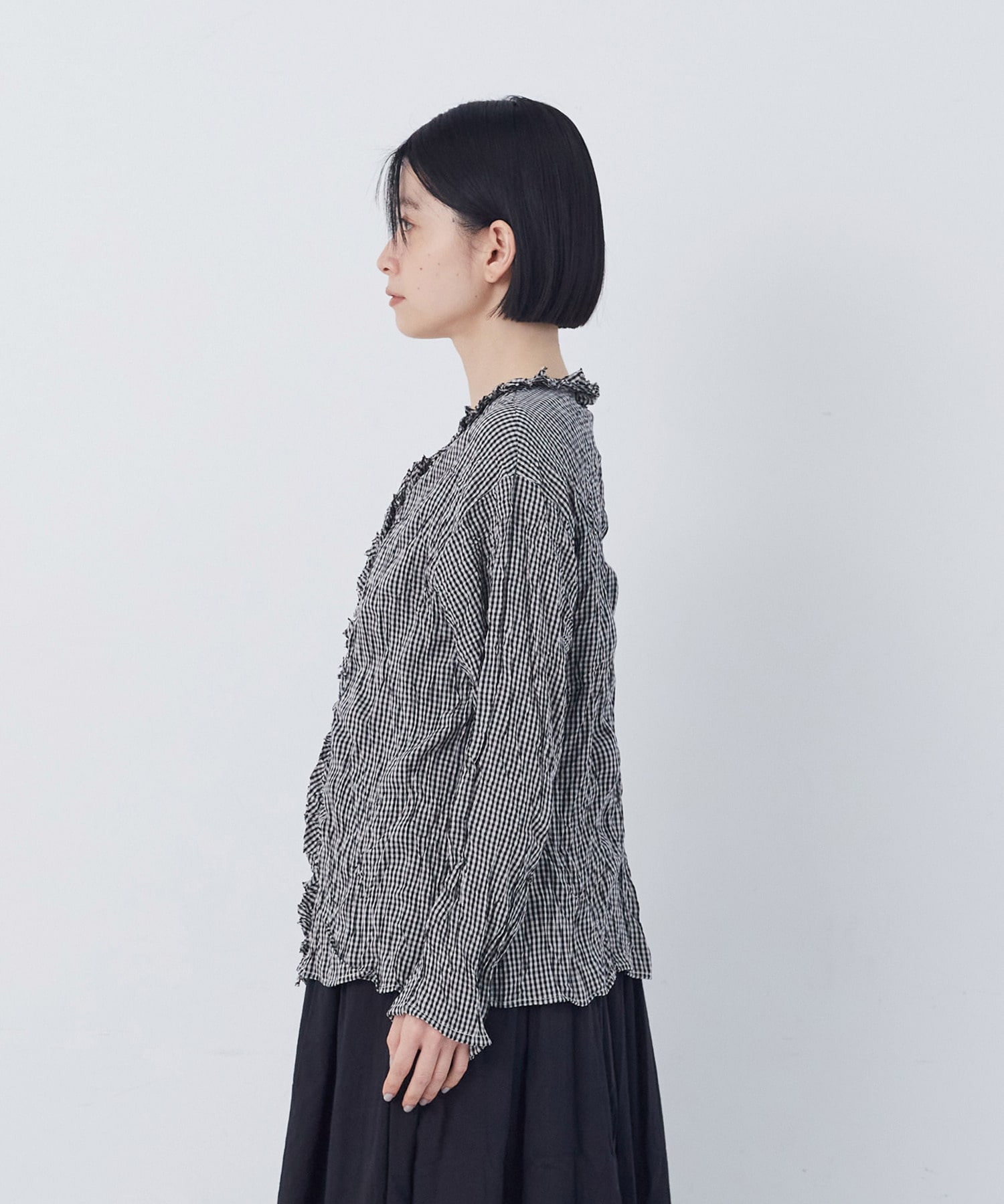 【congés payés】クリンクル加工Ｖネックフリルシャツ 詳細画像 ネイビー 7