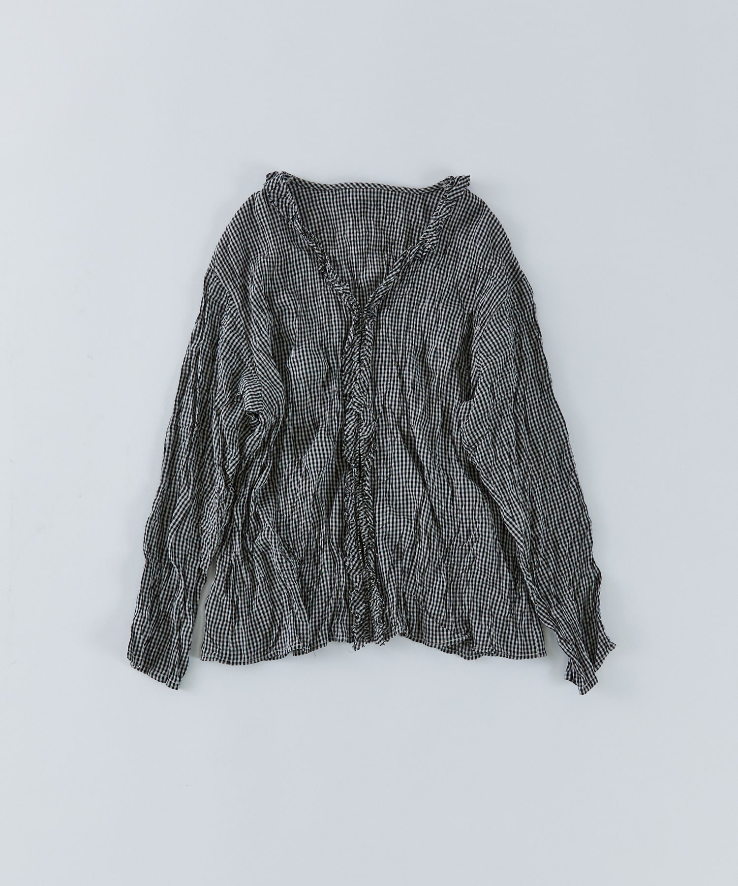 【congés payés】クリンクル加工Ｖネックフリルシャツ 詳細画像 チェック 1