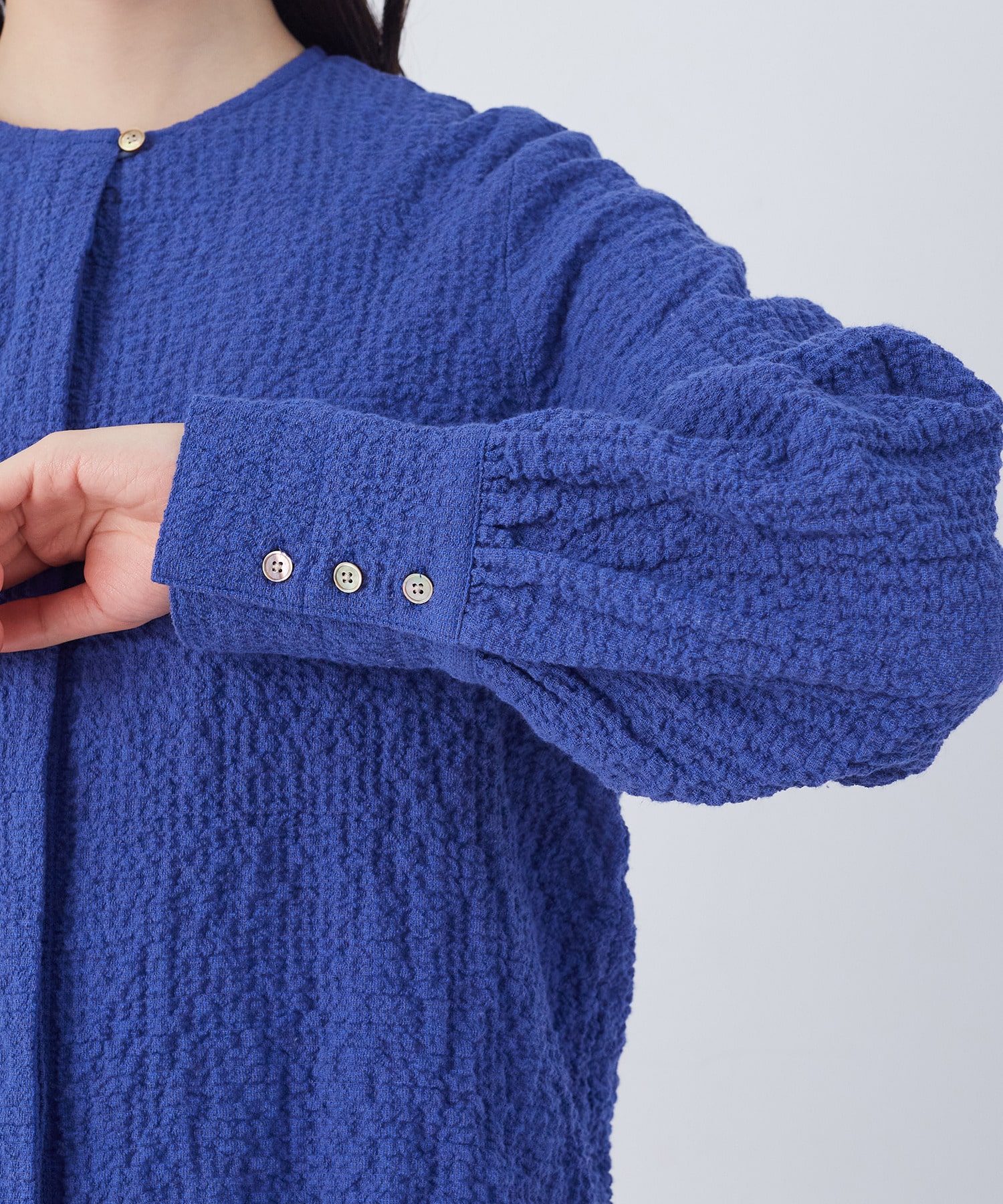 【congés payés】ワッフルラウンドカラーシャツ 詳細画像 ブルー系その他 26